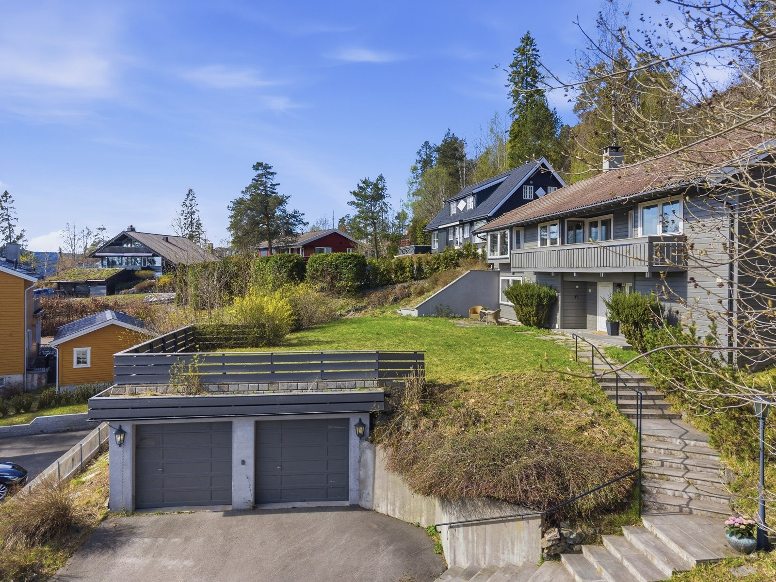 Dobbelgarasje på ca. 45 m² Galleribilde