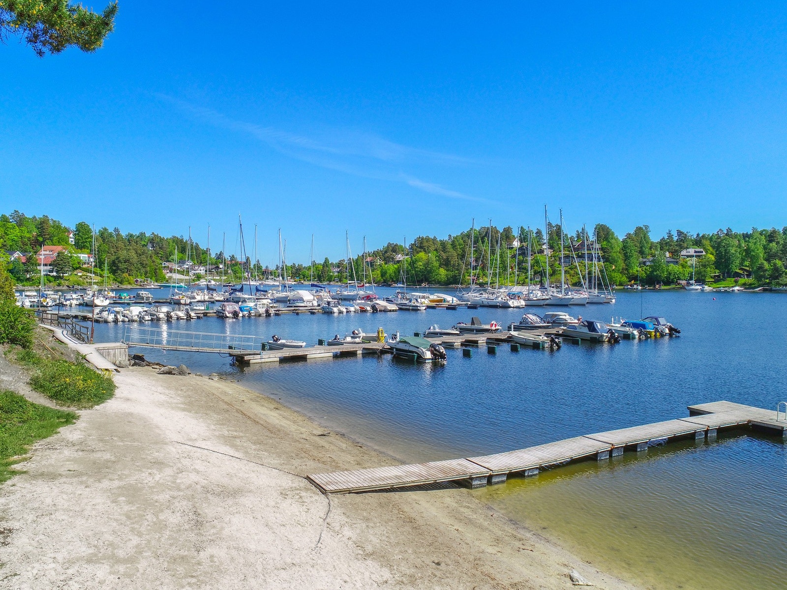 En av mange badeplasser i områdt Galleribilde