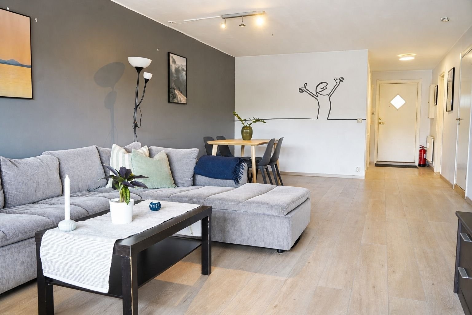 Luftig og romslig stue. Galleribilde