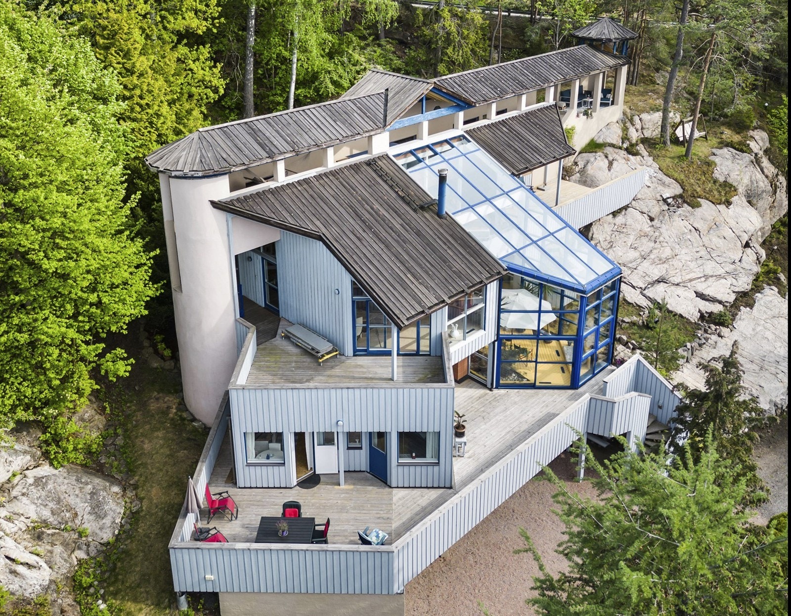 Leinveien 3 - Unik, eksklusiv arkitekttegnet villa - Vinterhage med 5,5 m takhøyde, hybel, garasje og spektakulær utsikt. Må oppleves! Galleribilde