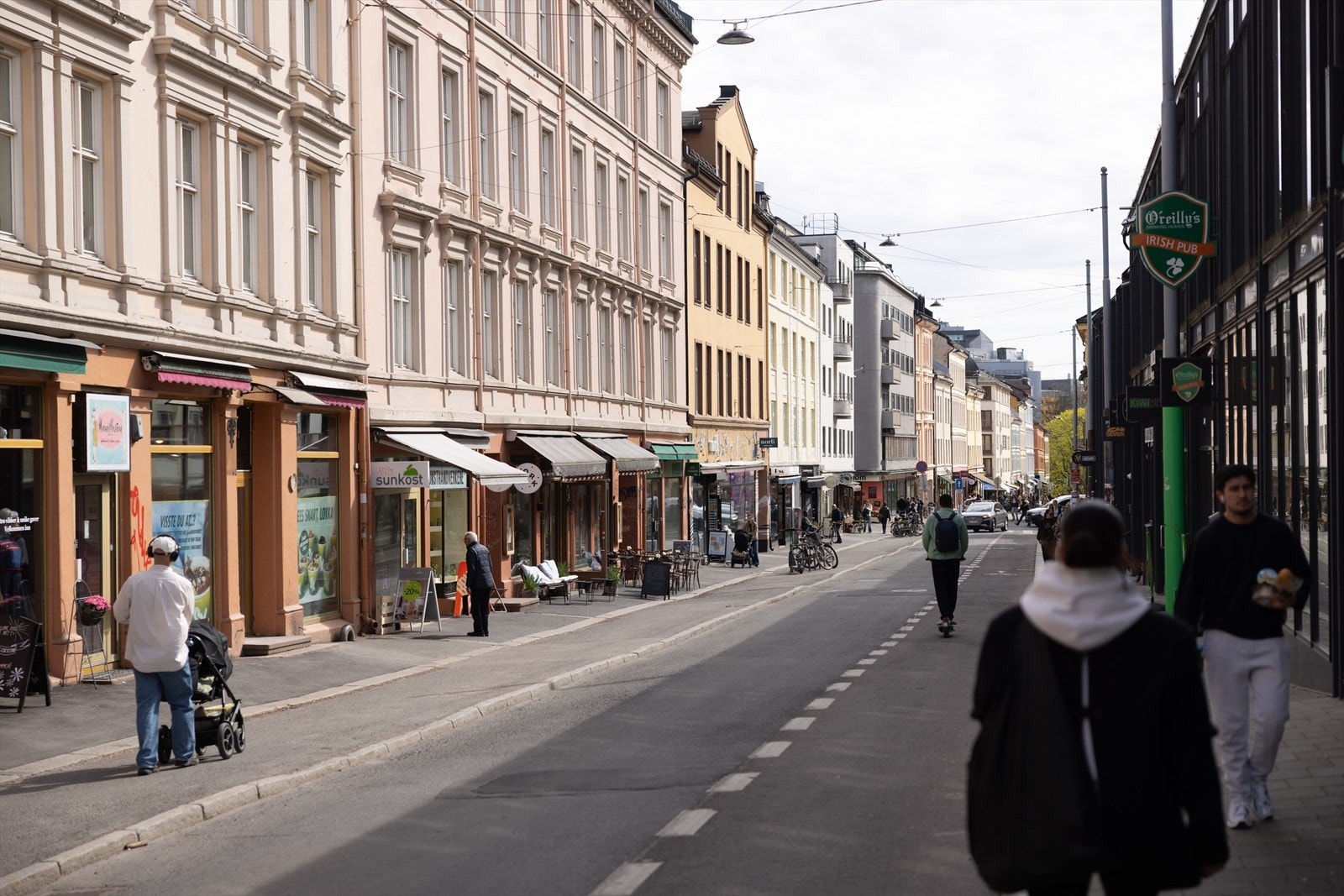 Urbant og levende område med alt i nærheten. Galleribilde