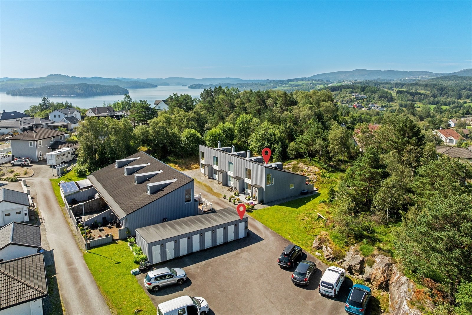 Eiendommen ligger i et etablert og populært boligområde i Skjold. Galleribilde