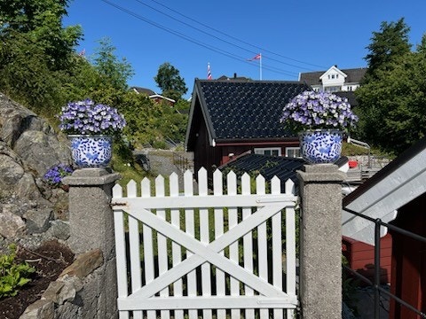 Romantisk port inn til eiendommen Galleribilde