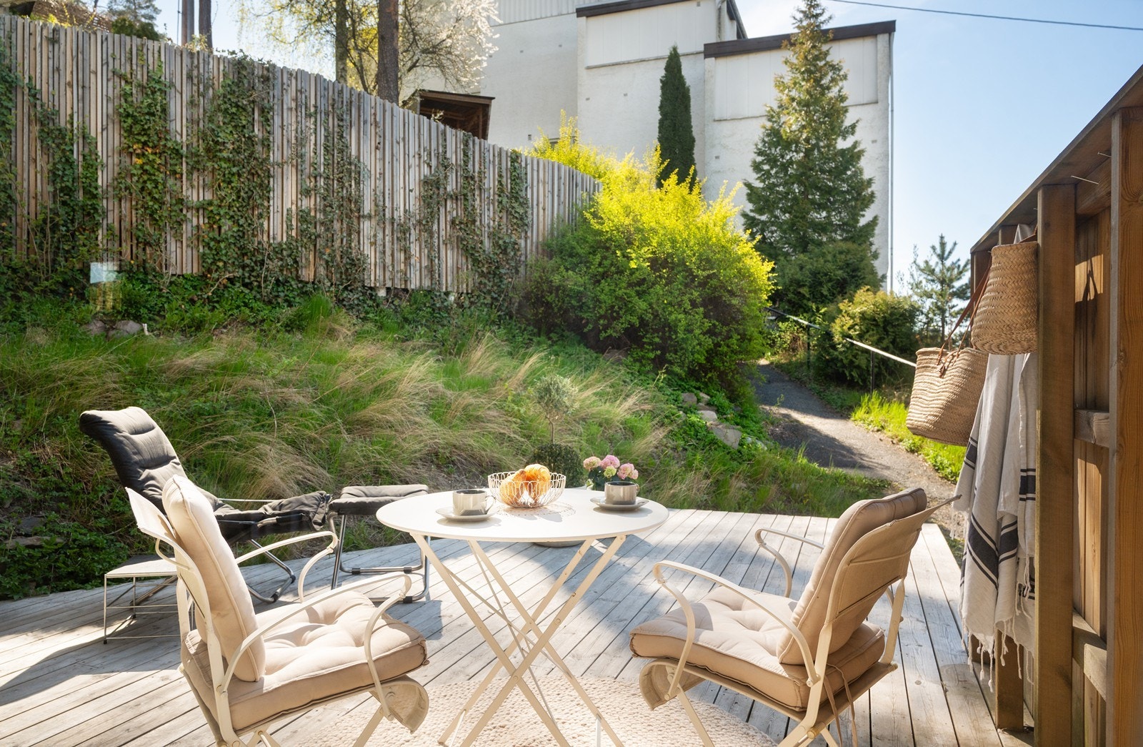 Stor, usjenert og solrik terrasse på 29 kvm Galleribilde