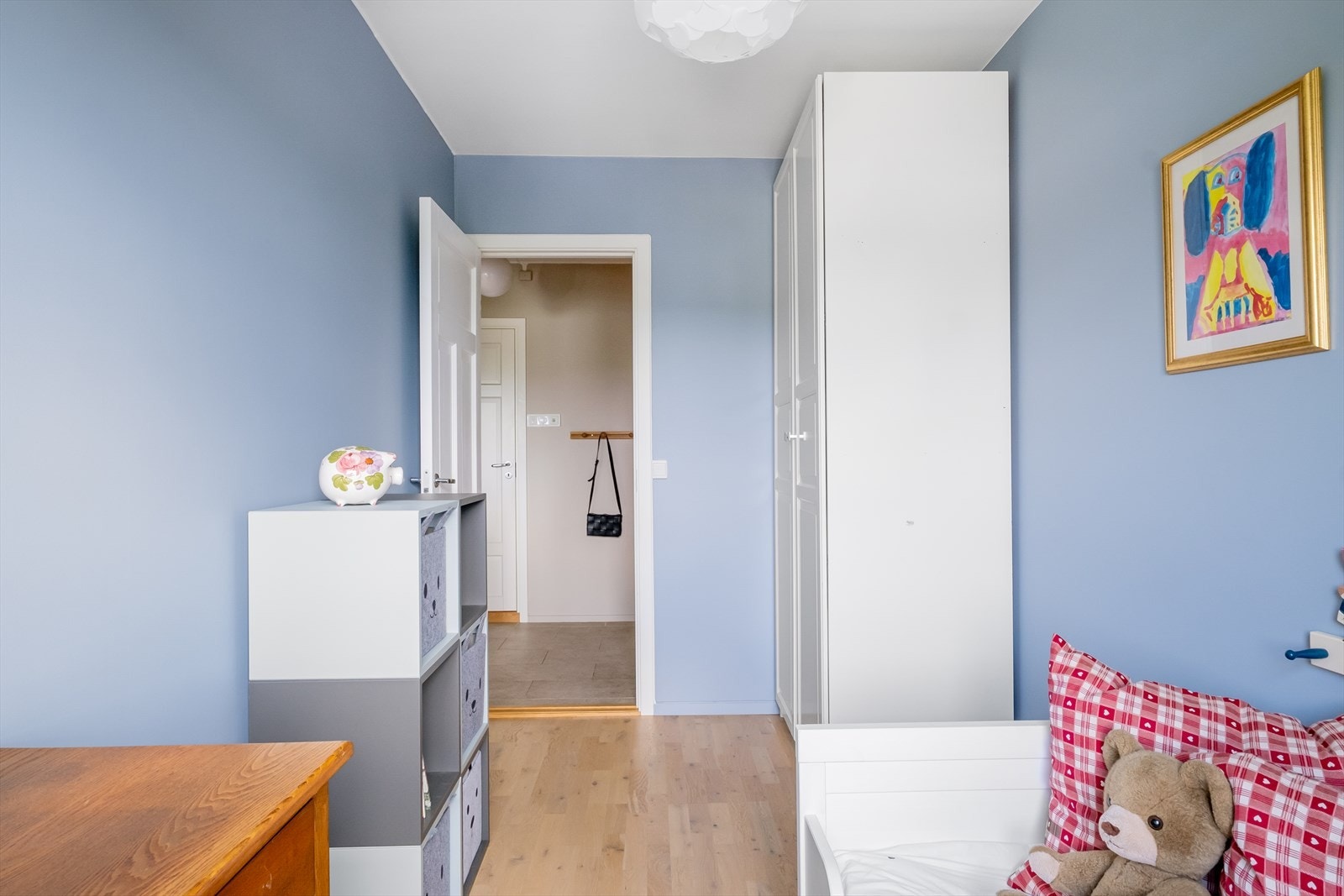 Perfekt som barnerom, gjesterom eller kontor. Galleribilde