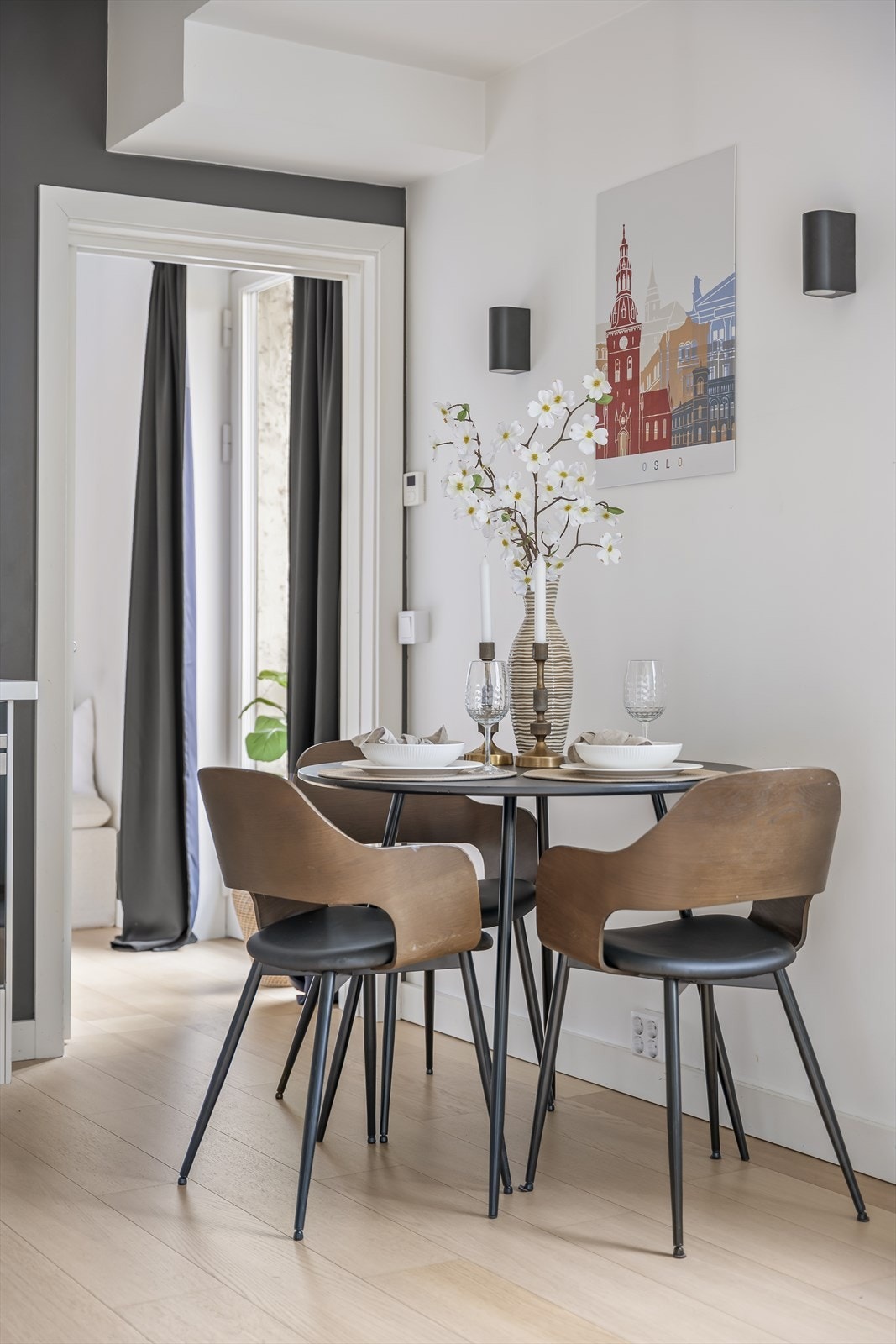 God plass til spisebord. Galleribilde