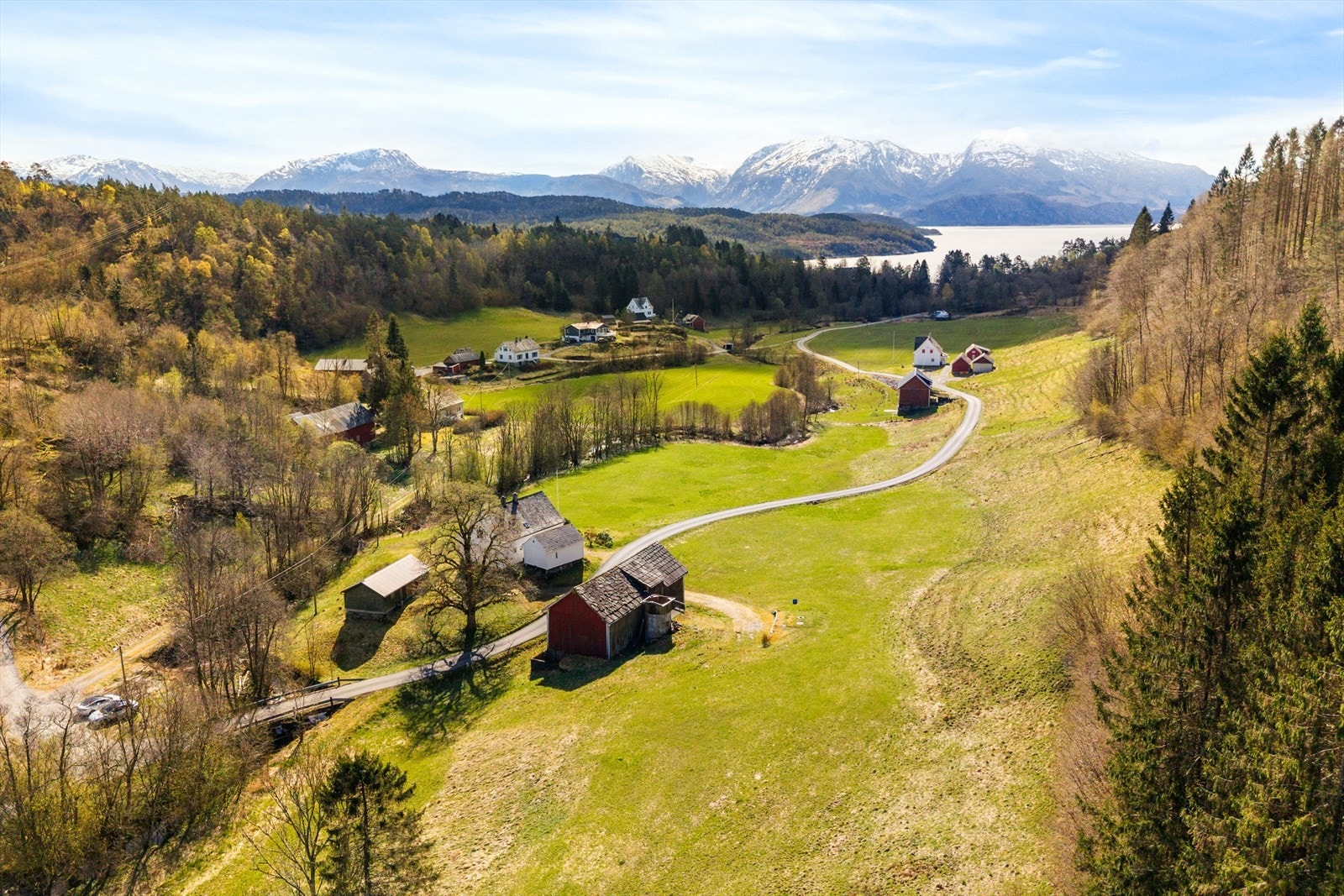 Velkomen til Dalavegen 94! Presentert av Nordvik Hardanger! Galleribilde