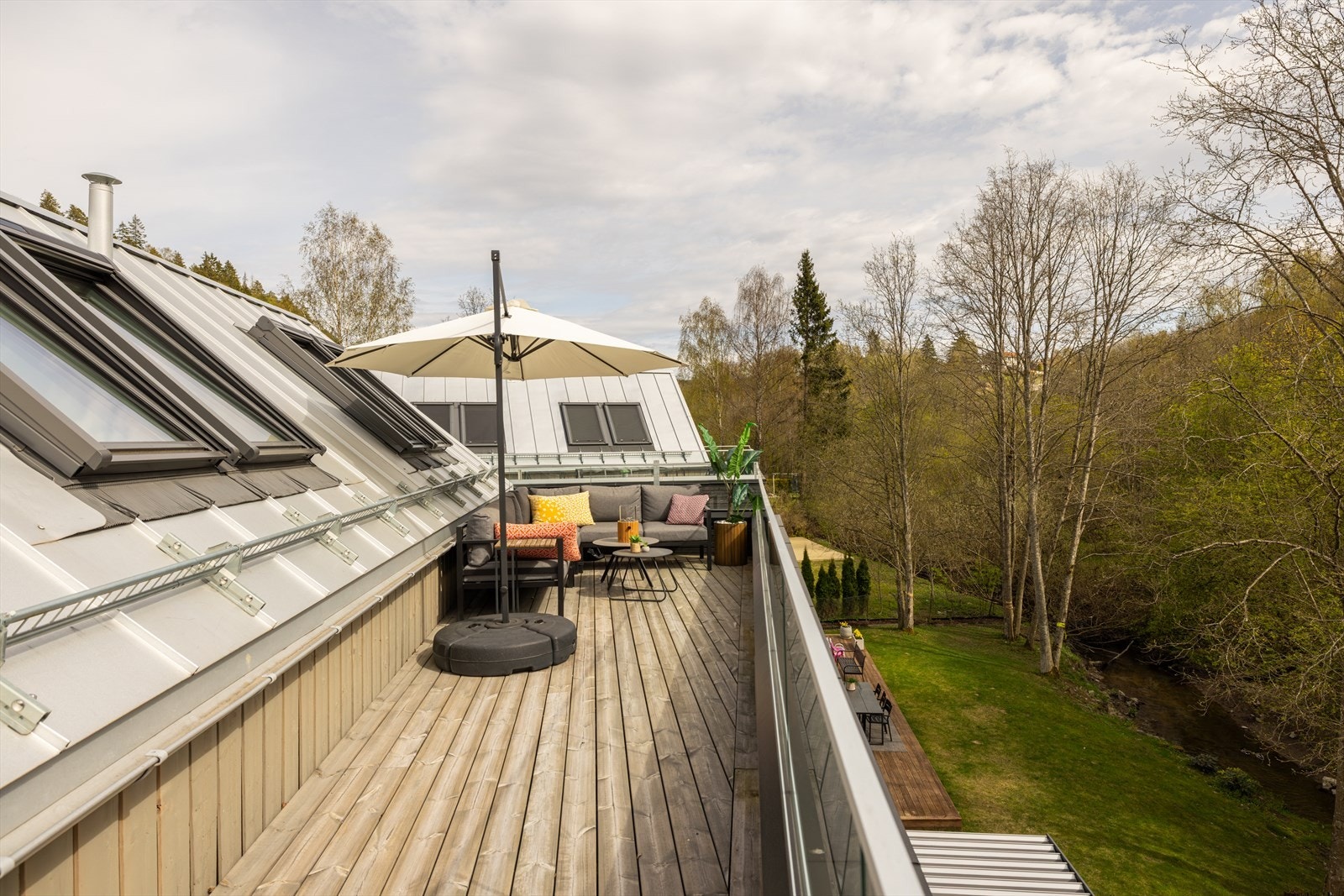 Takterrasse på hele 32 kvm Galleribilde