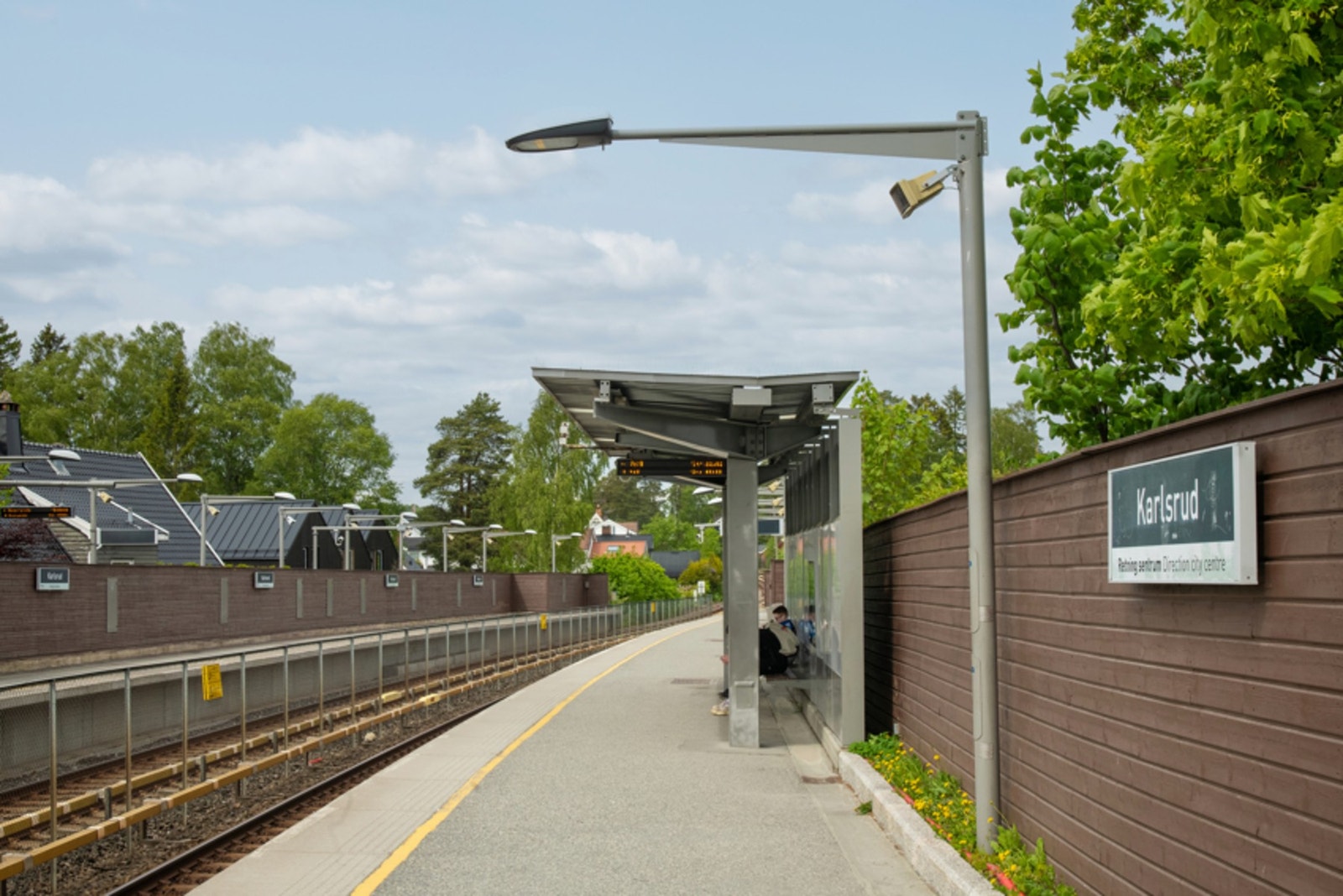 Karlsrud t-bane like ved. Galleribilde