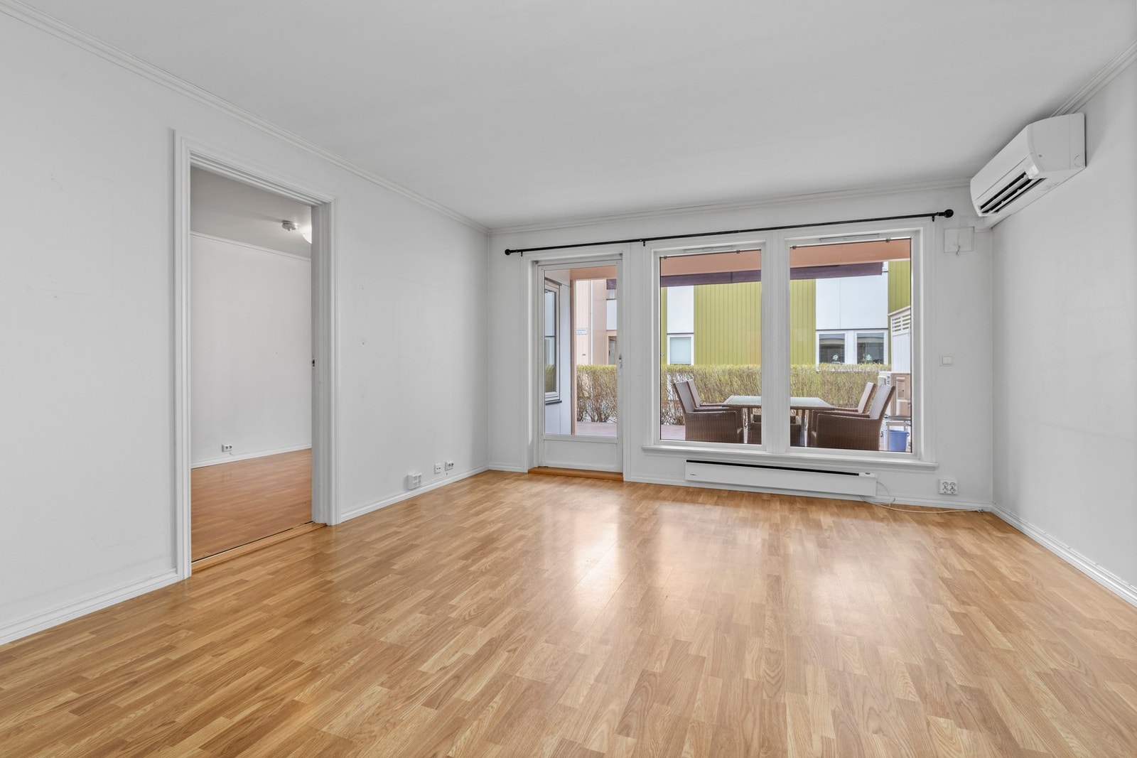 Tilgang til hovedsoverom fra stuen Galleribilde