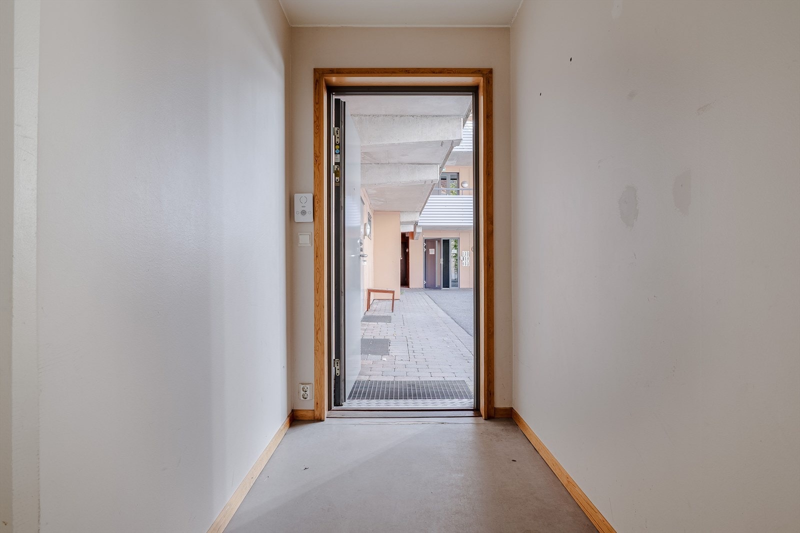 Entredør Galleribilde