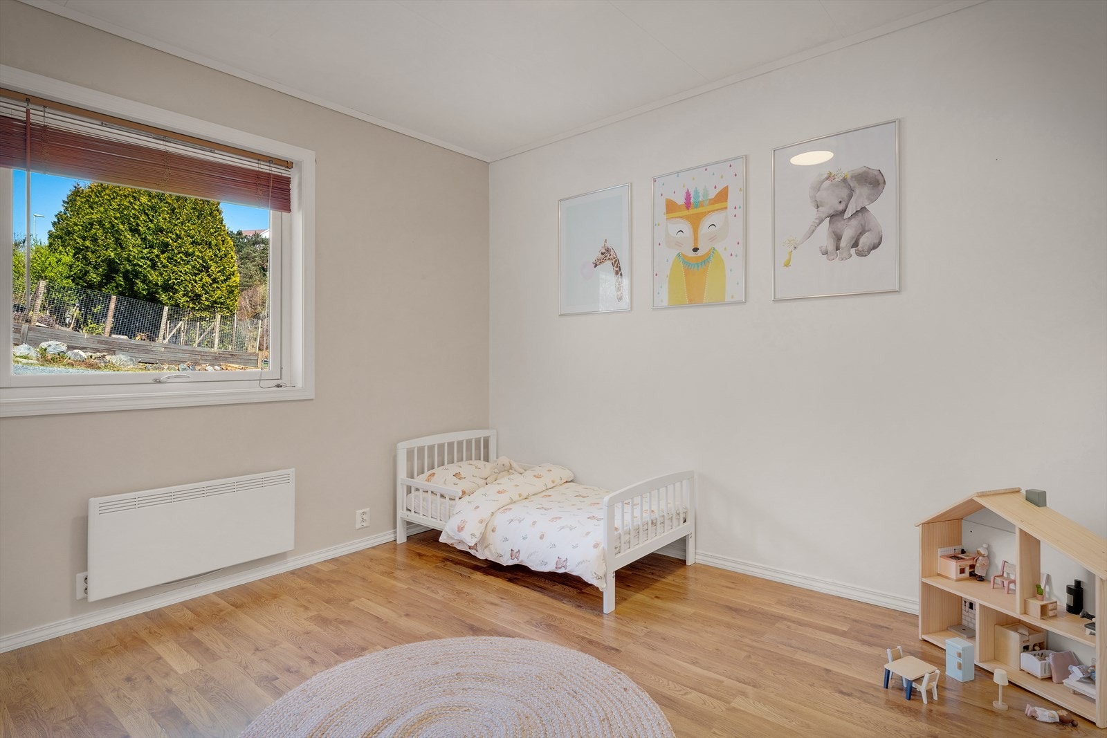 - Det siste soverommet måler 8,5 m², og passer perfekt som barnerom eller gjesterom - Galleribilde