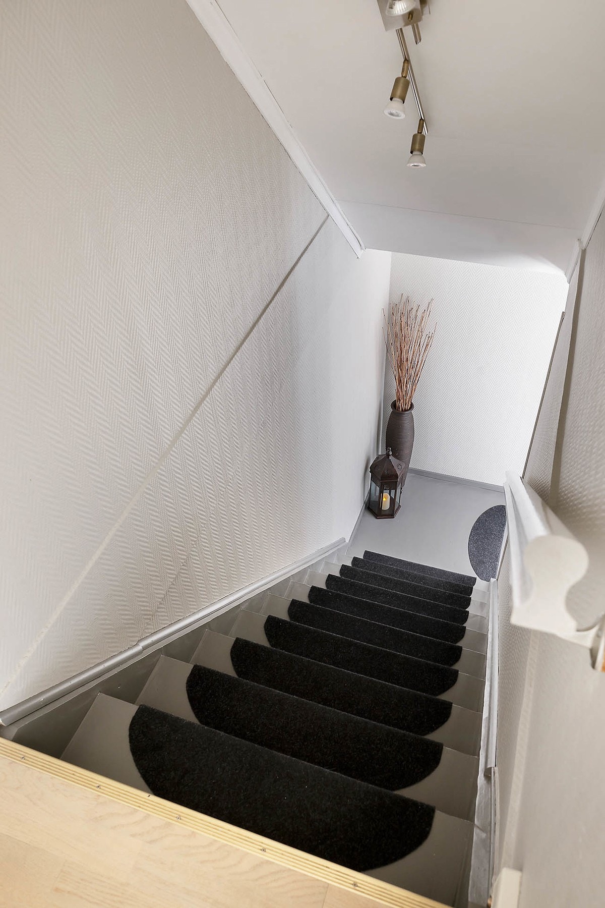 Trappen som tar deg fra 1. til 2. etasje. Galleribilde