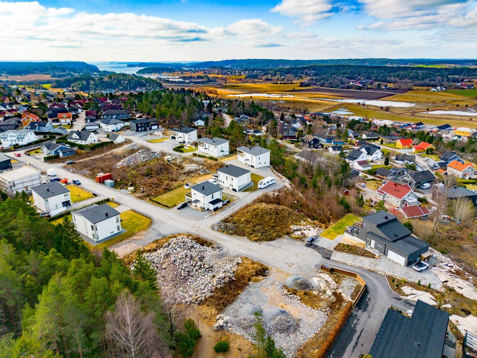 Tomter-Guslundåsen-0379.jpg Galleribilde