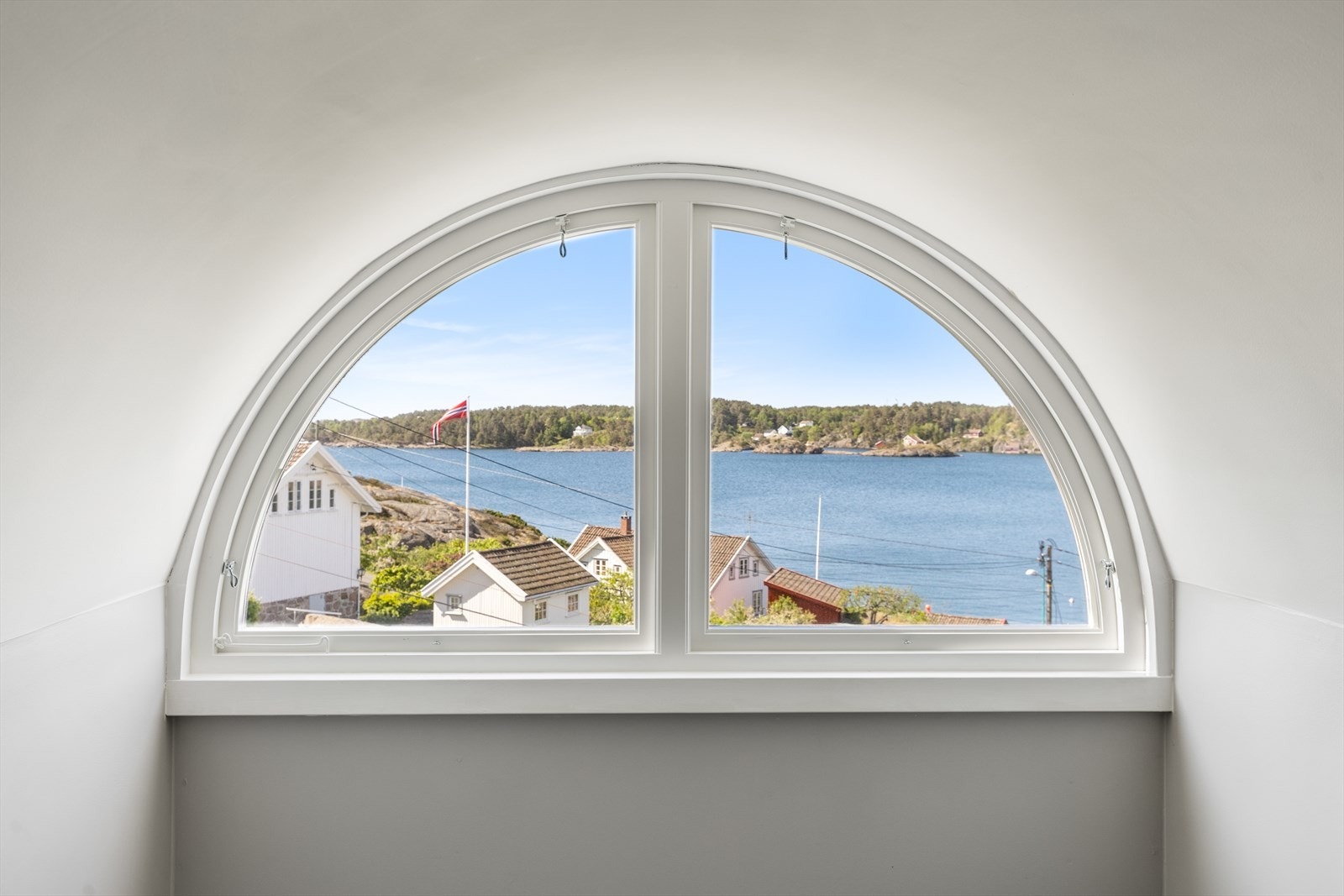 Utsikten fra hovedsoverommet Galleribilde