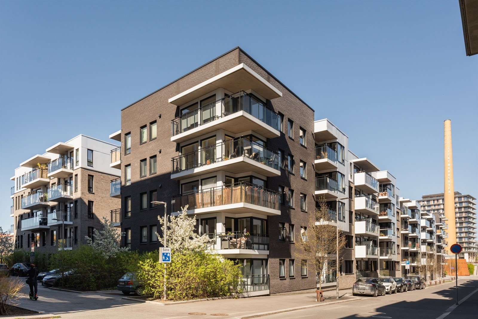 Fasade - Leiligheten ligger i 4. etasje. Galleribilde