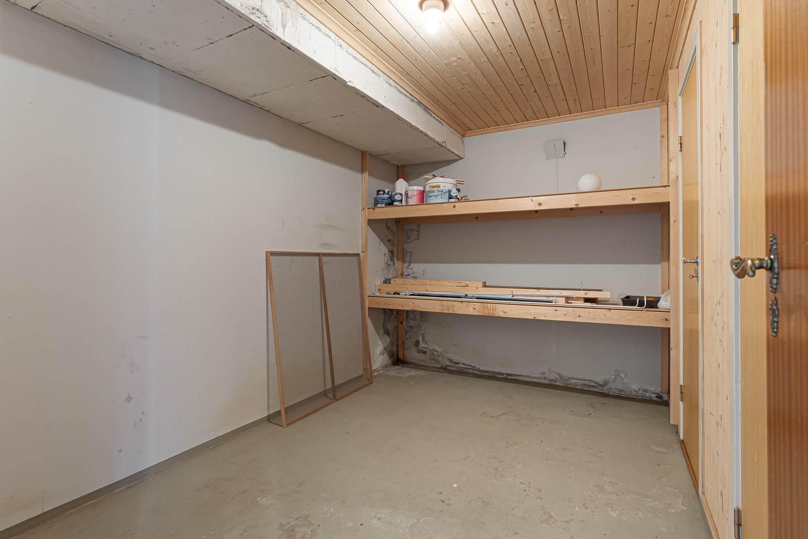 Bod med to tilhørende boder. Man får aldri nok boder. Galleribilde