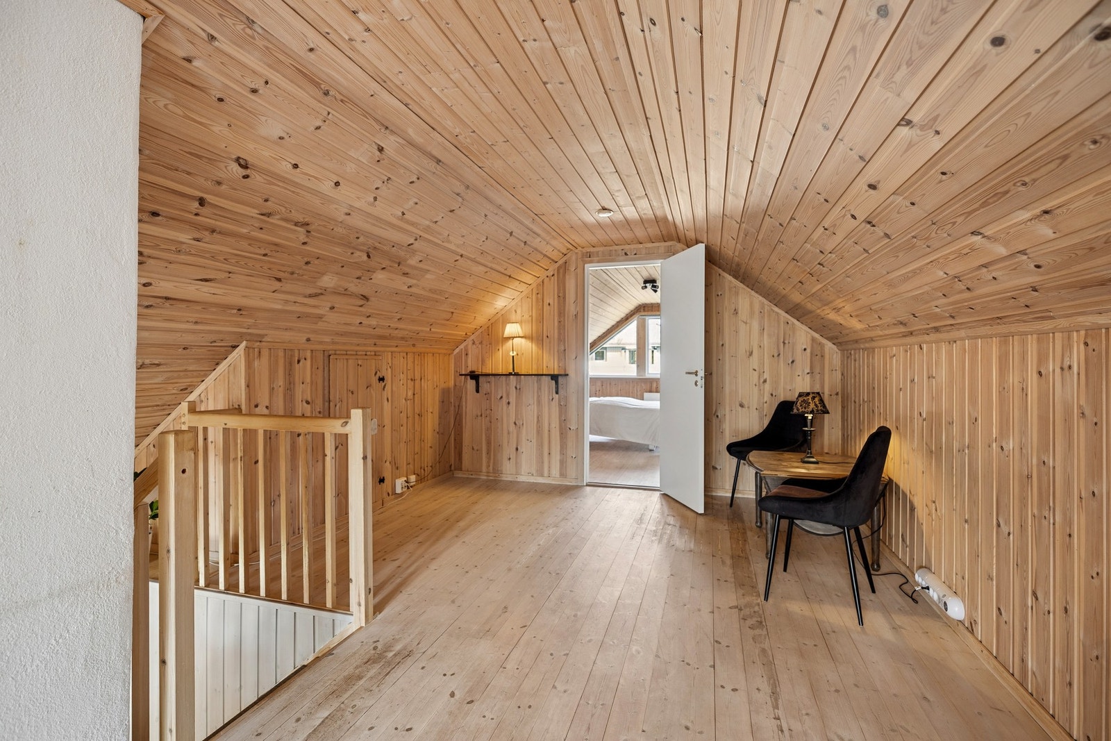 Her er det mange innredningsmuligheter, perfekt for barnefamilien! Galleribilde