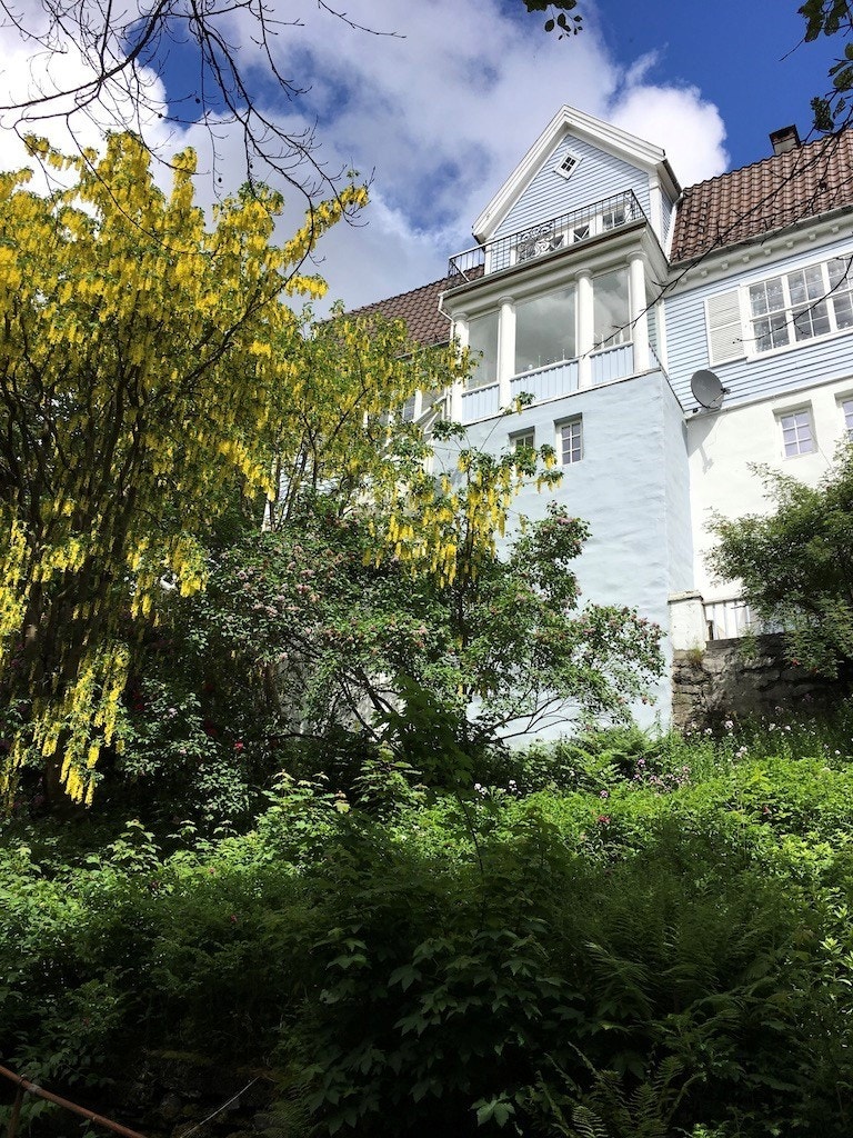 Fasade - Velkommen til Øvre Kalfarlien 41! Galleribilde