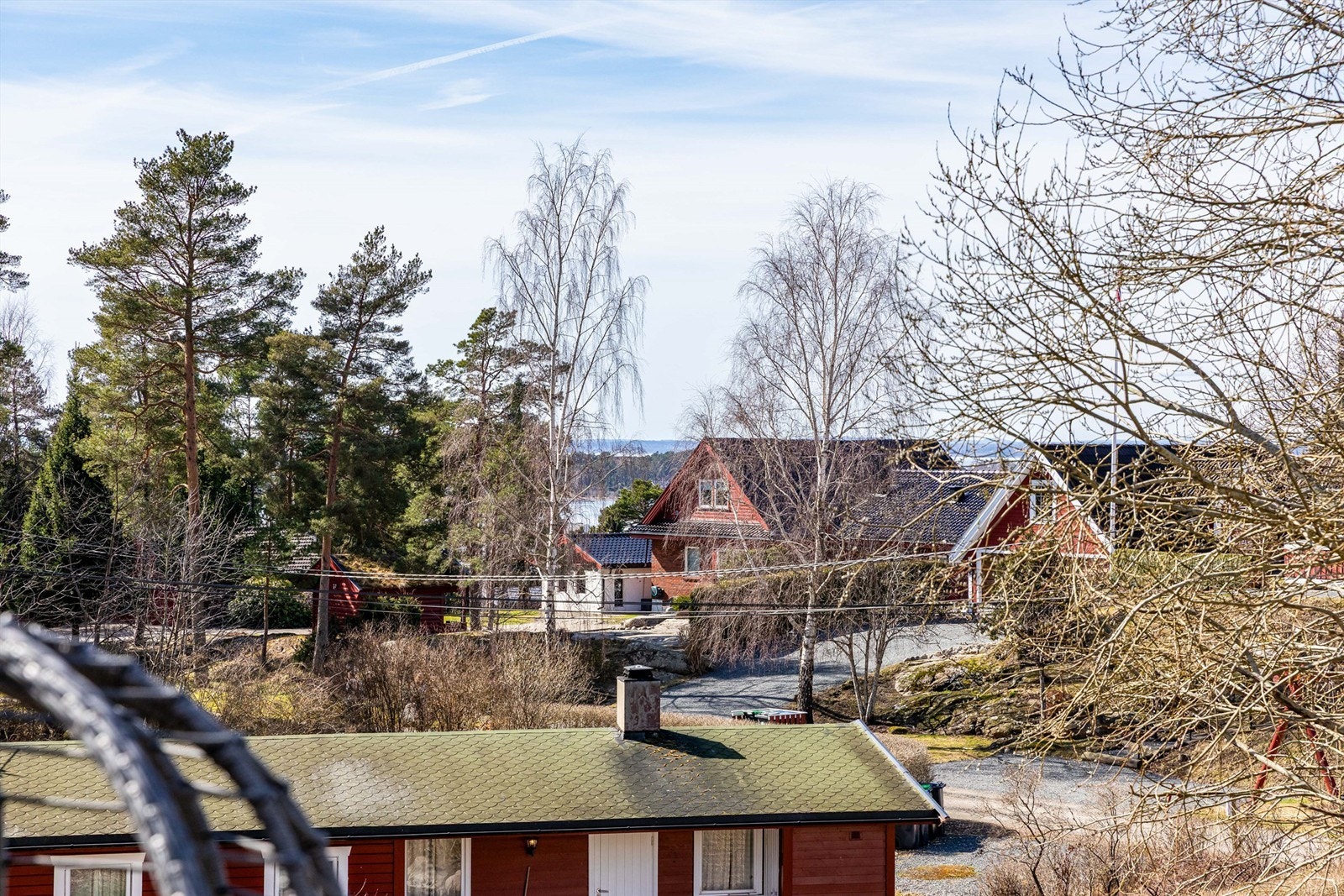 Utsikt fra terrassen - fremhevet med zoom. Galleribilde