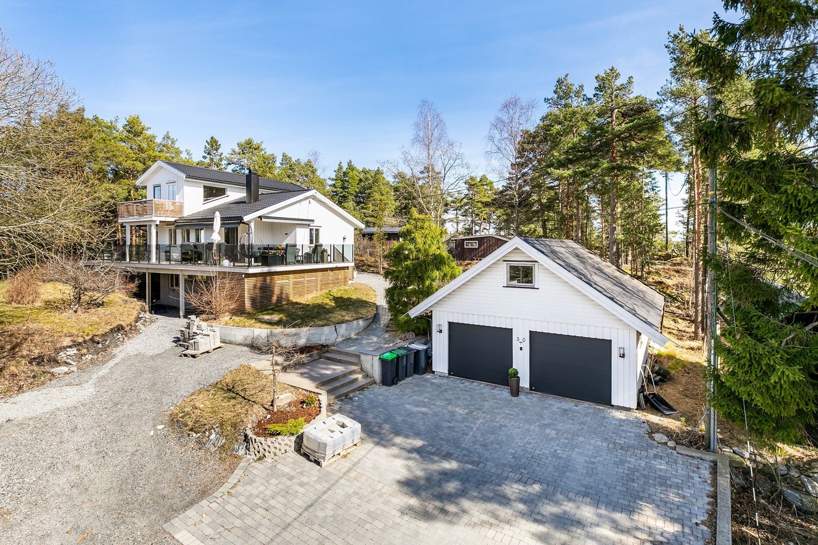 Medgårdskogen 30 presenteres av Krogsveen.
Fotograf; Børge Oppegård. Galleribilde