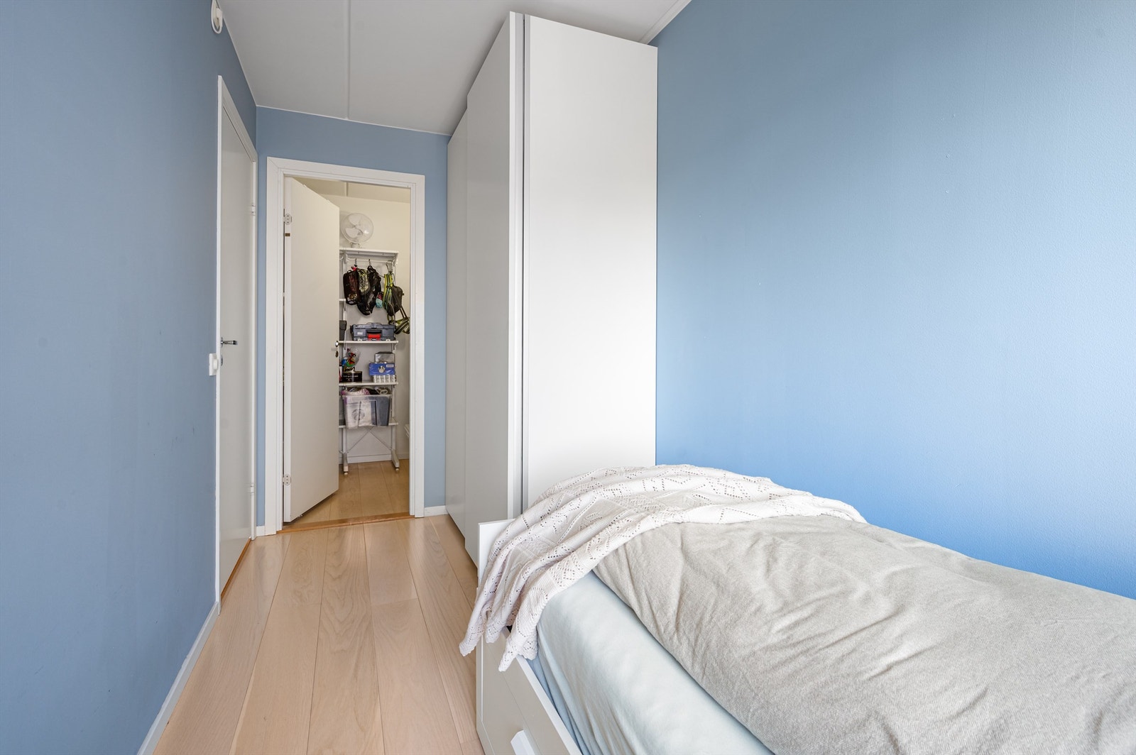I tilknytning til soverom II er det en praktisk bod. Galleribilde