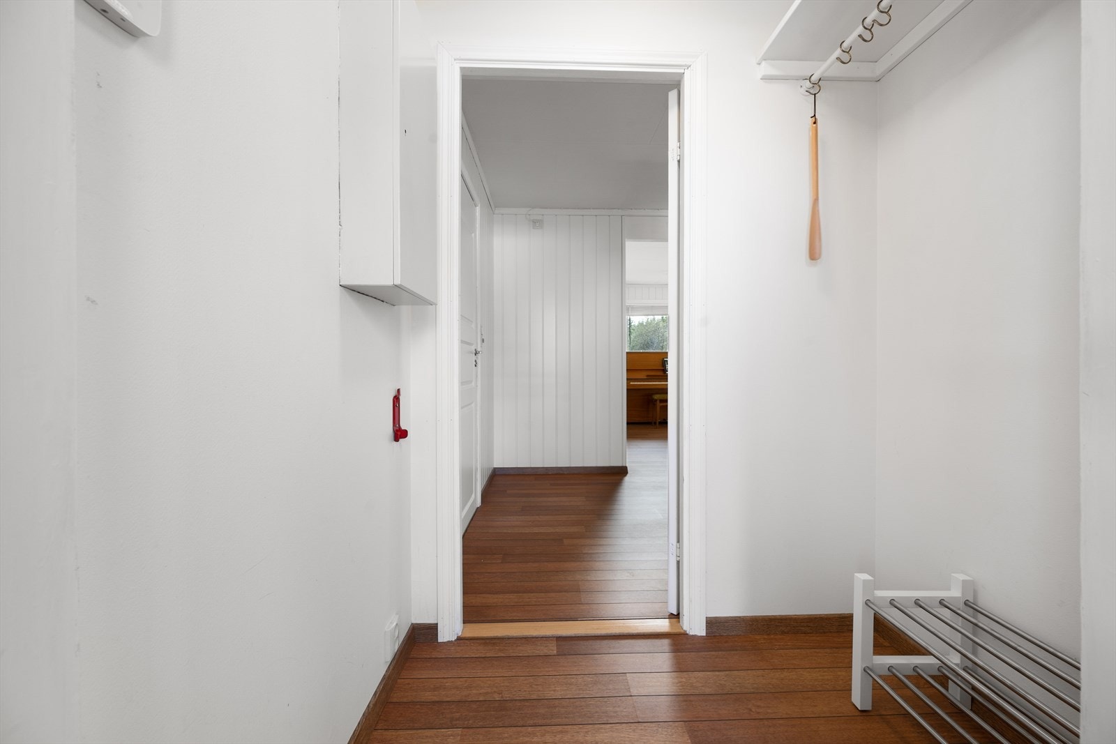 Inngang kjeller Galleribilde