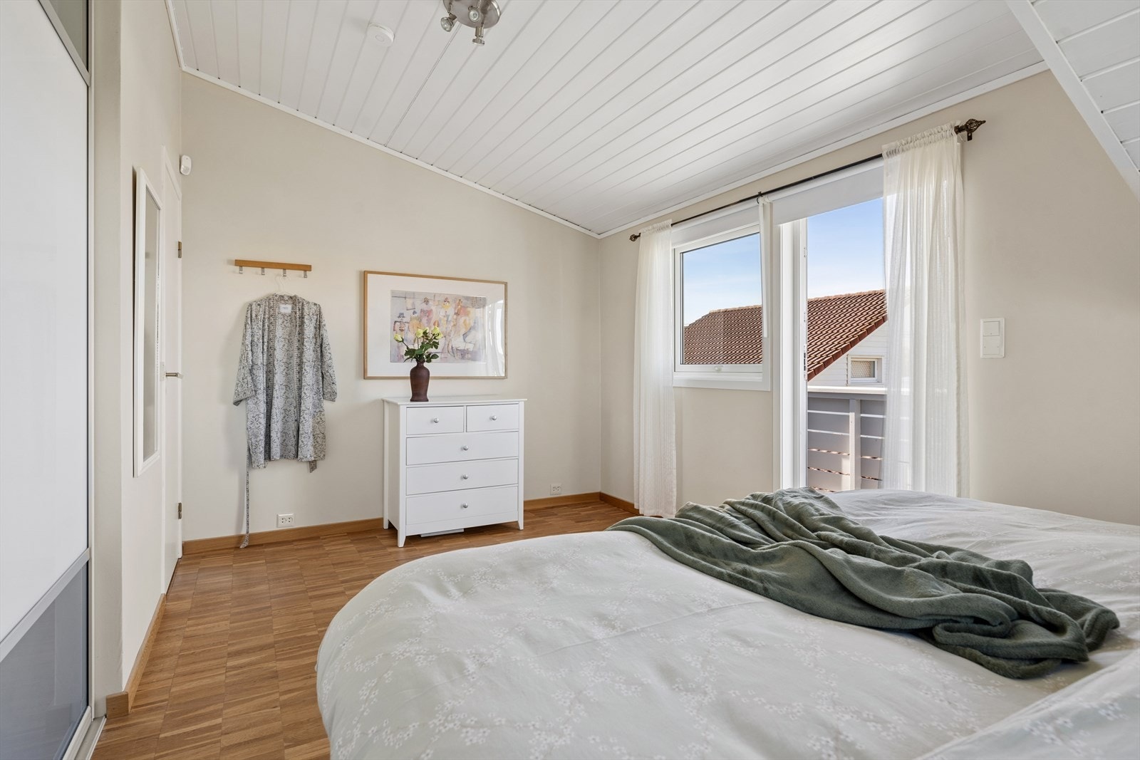 (Ikke byggemeldt - det foreligger ikke tegninger på boligens 2. etasje) Galleribilde