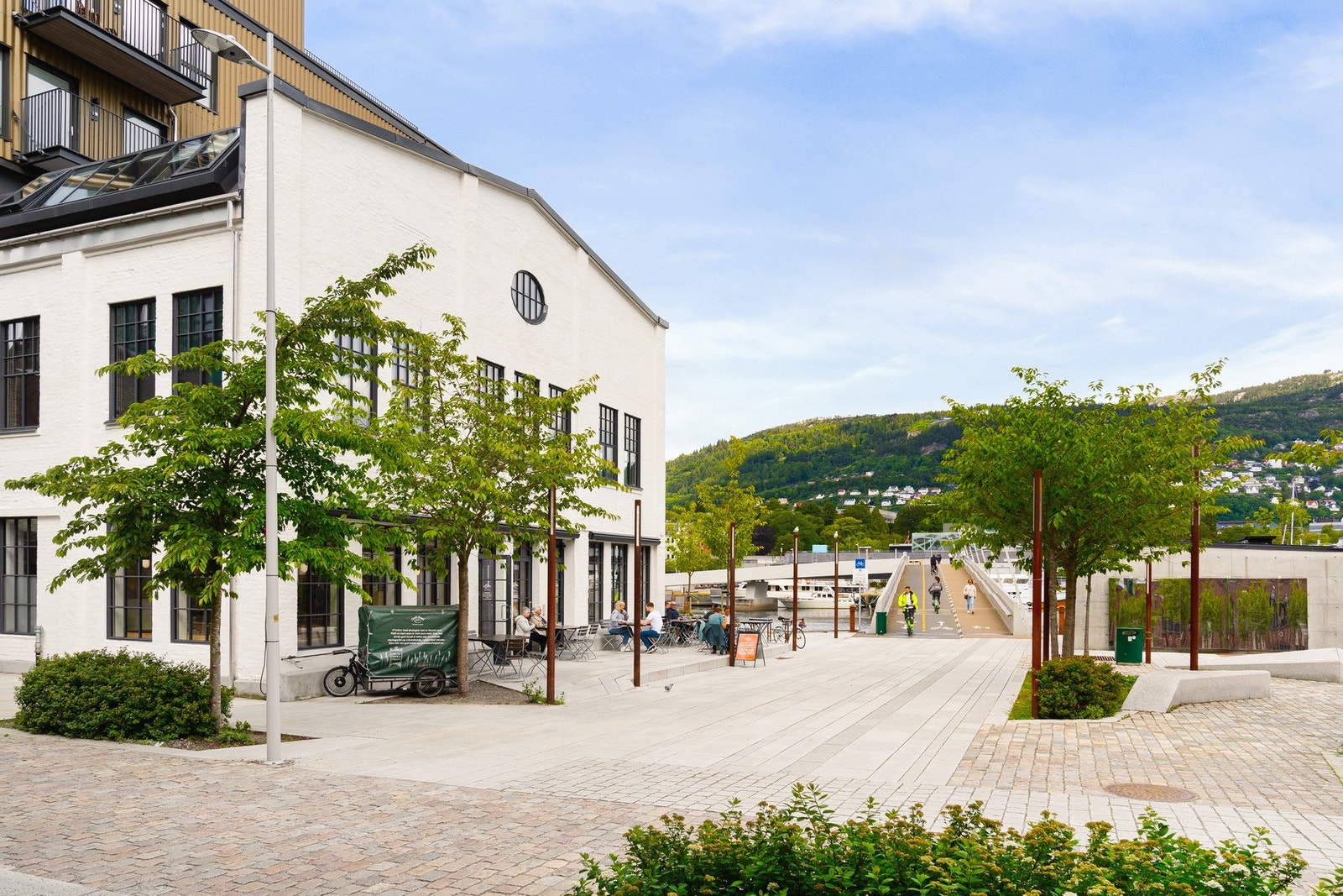 Godt brød Fløttmannsplassen. Galleribilde