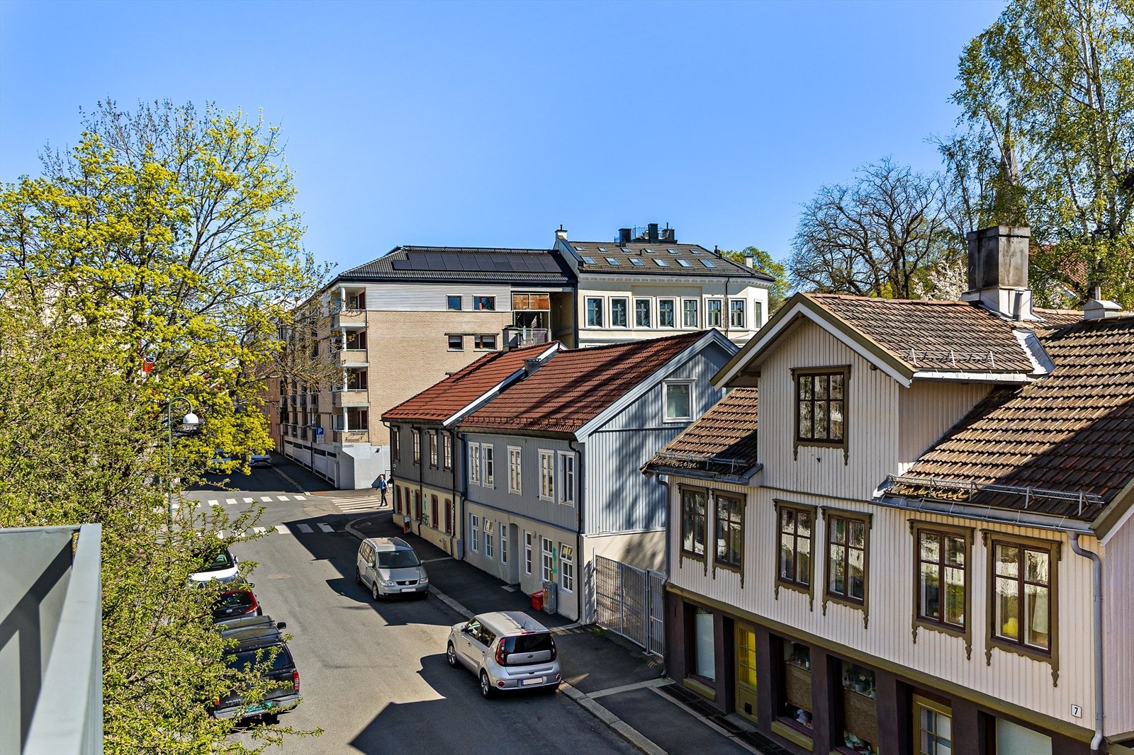 Beliggenheten i en rolig sidegate gir en fredelig atmosfære, skjermet fra byens støy Galleribilde