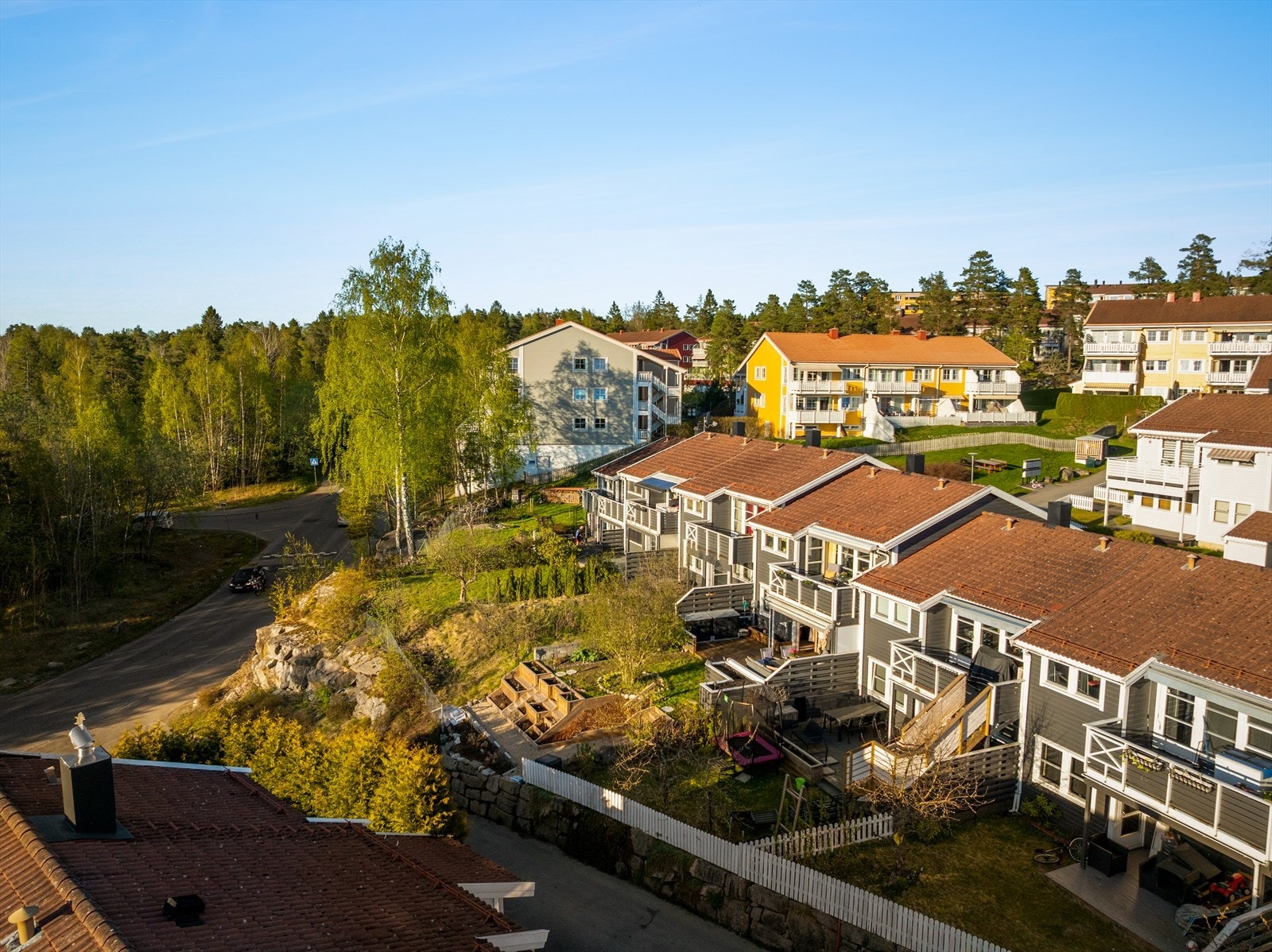 Dronebilde over område. Galleribilde