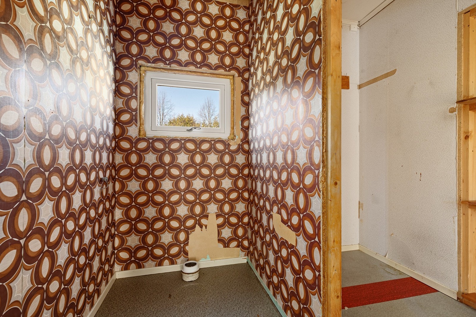 Gang og rom som opprinnelig var wc Galleribilde