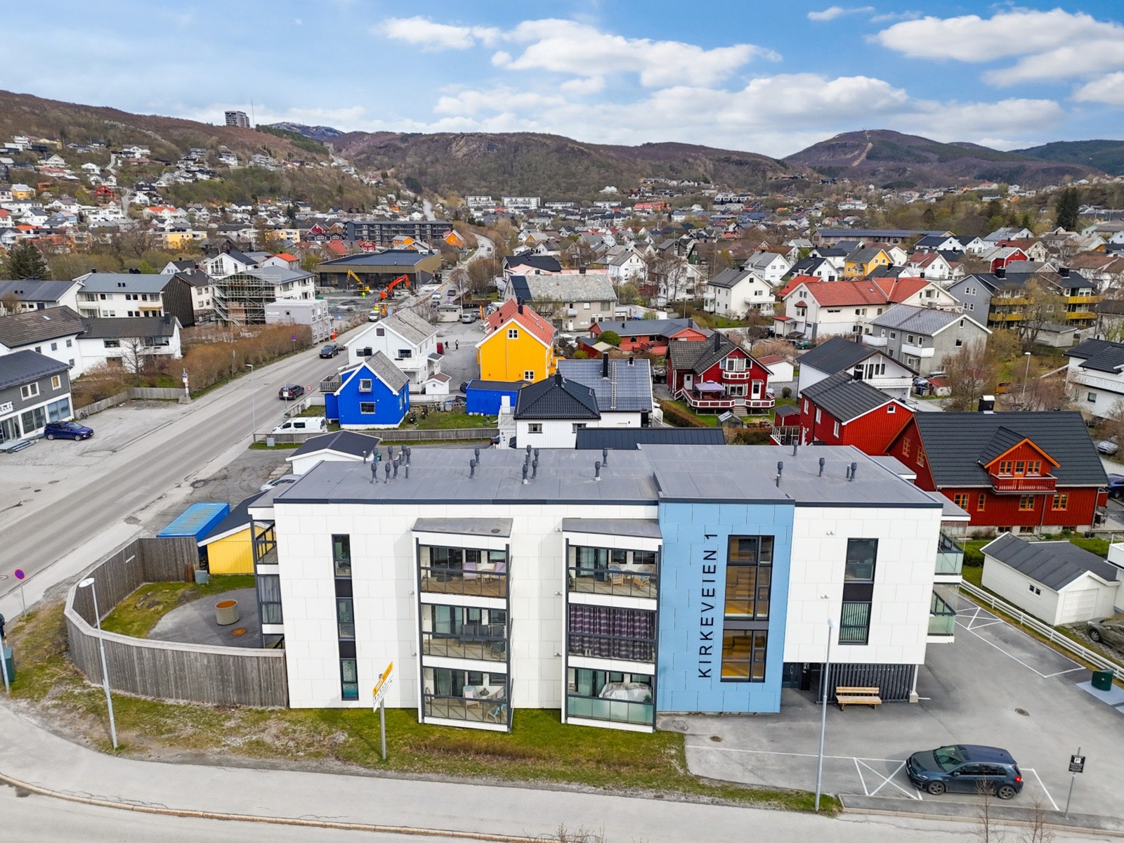 Nytt og moderne bygg fra 2020 med sentral og attraktiv beliggenhet i Rønvika. Galleribilde