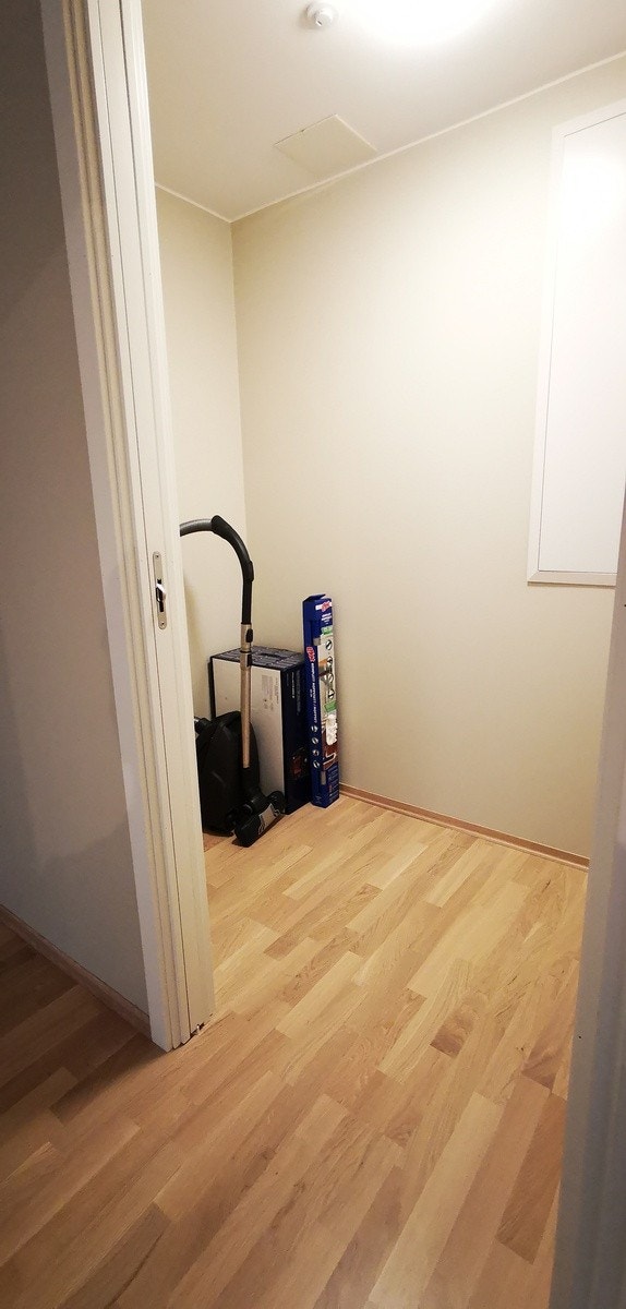 SovB walk-in-closet Galleribilde