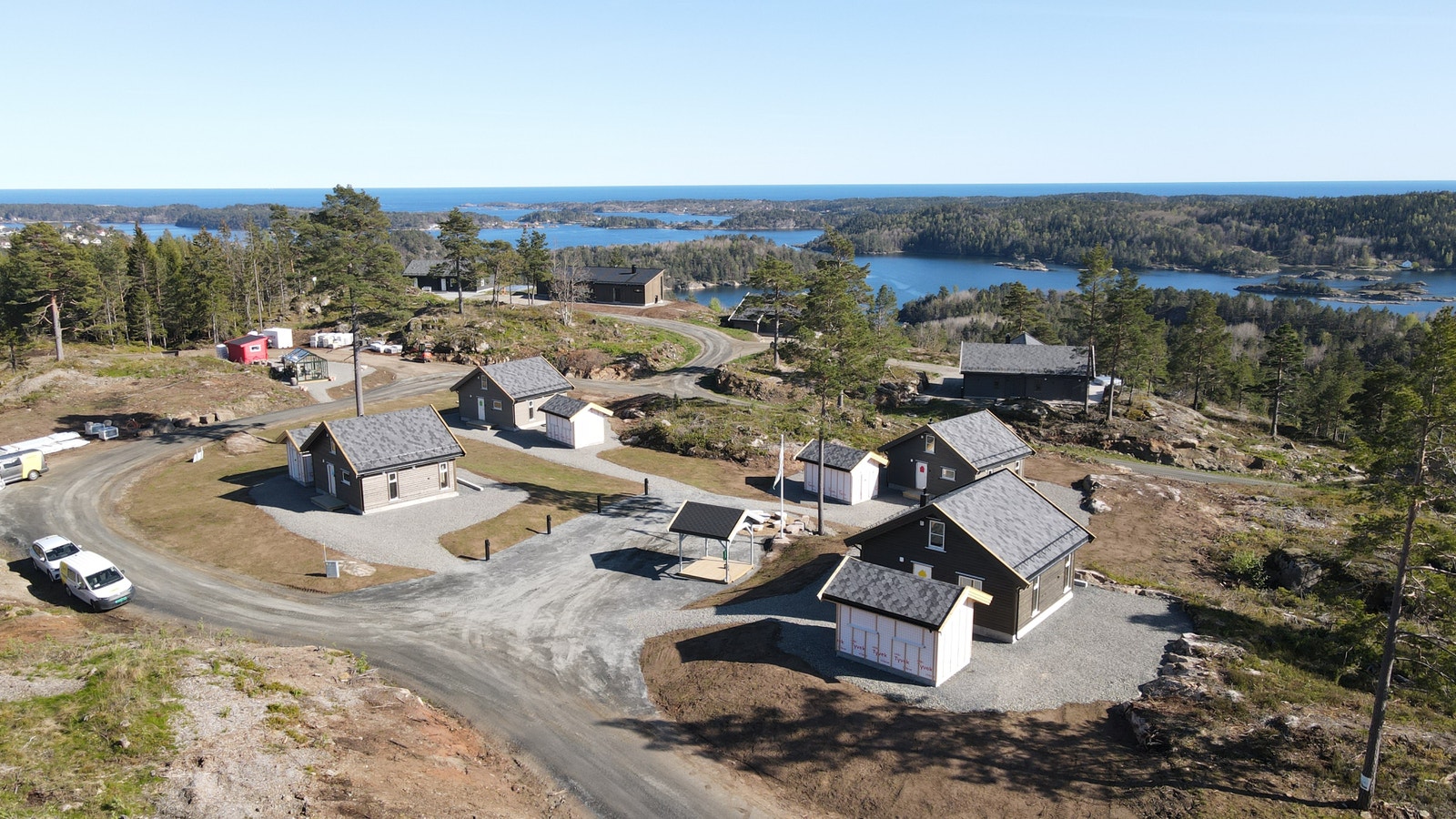 Innspillingsstedet for Sommerhytta 2026 - Fire stk Frøya 41 Galleribilde