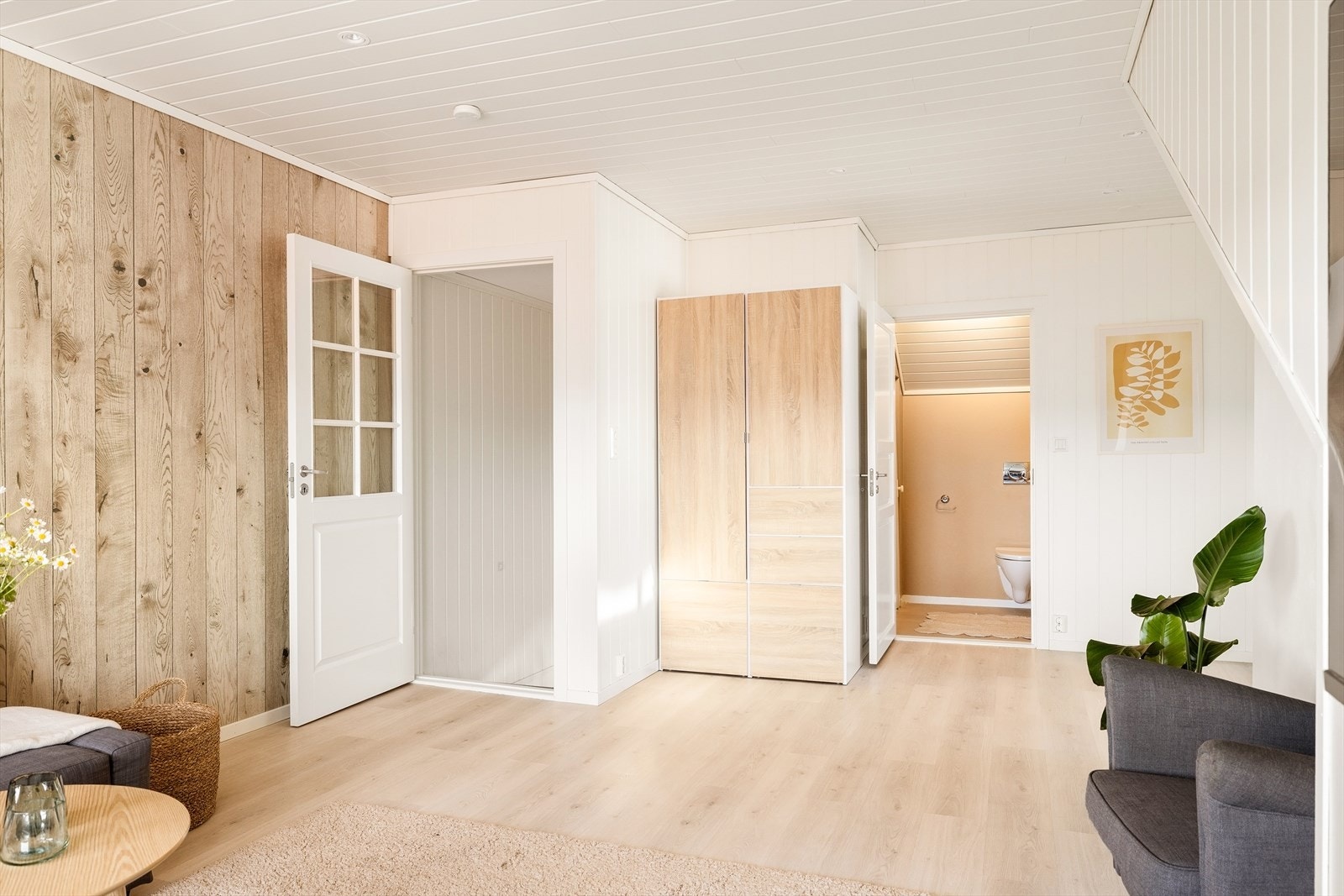 Her finner man en romslig loftstue som er målt til 21 m². Her kan du innrede etter ønske! Galleribilde
