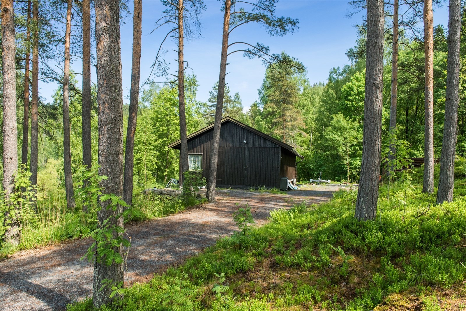 Boligen på bilde er revet og det står i dag kun en grunnmur. Galleribilde