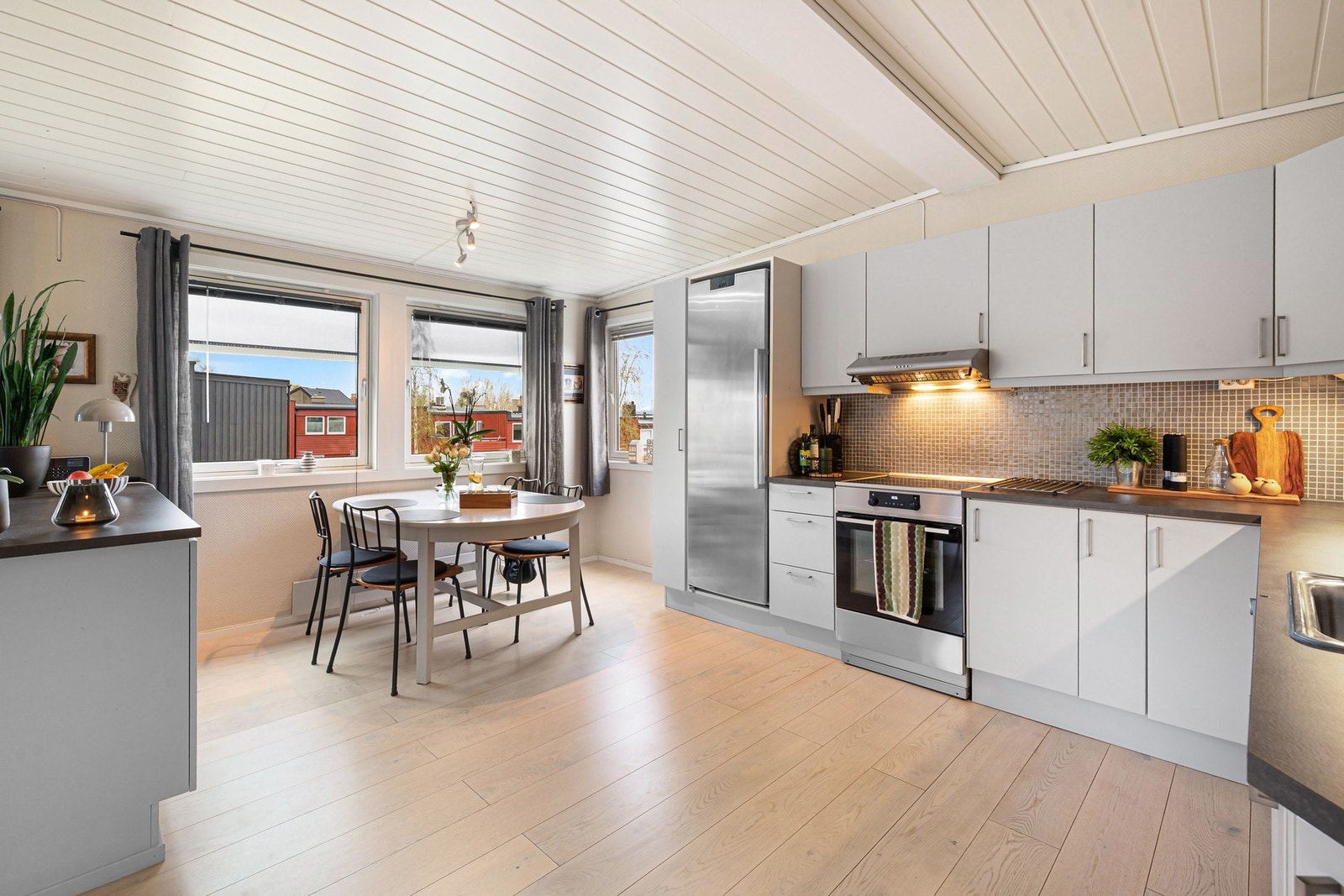 Kjøkkenområde er hele 26m². Galleribilde