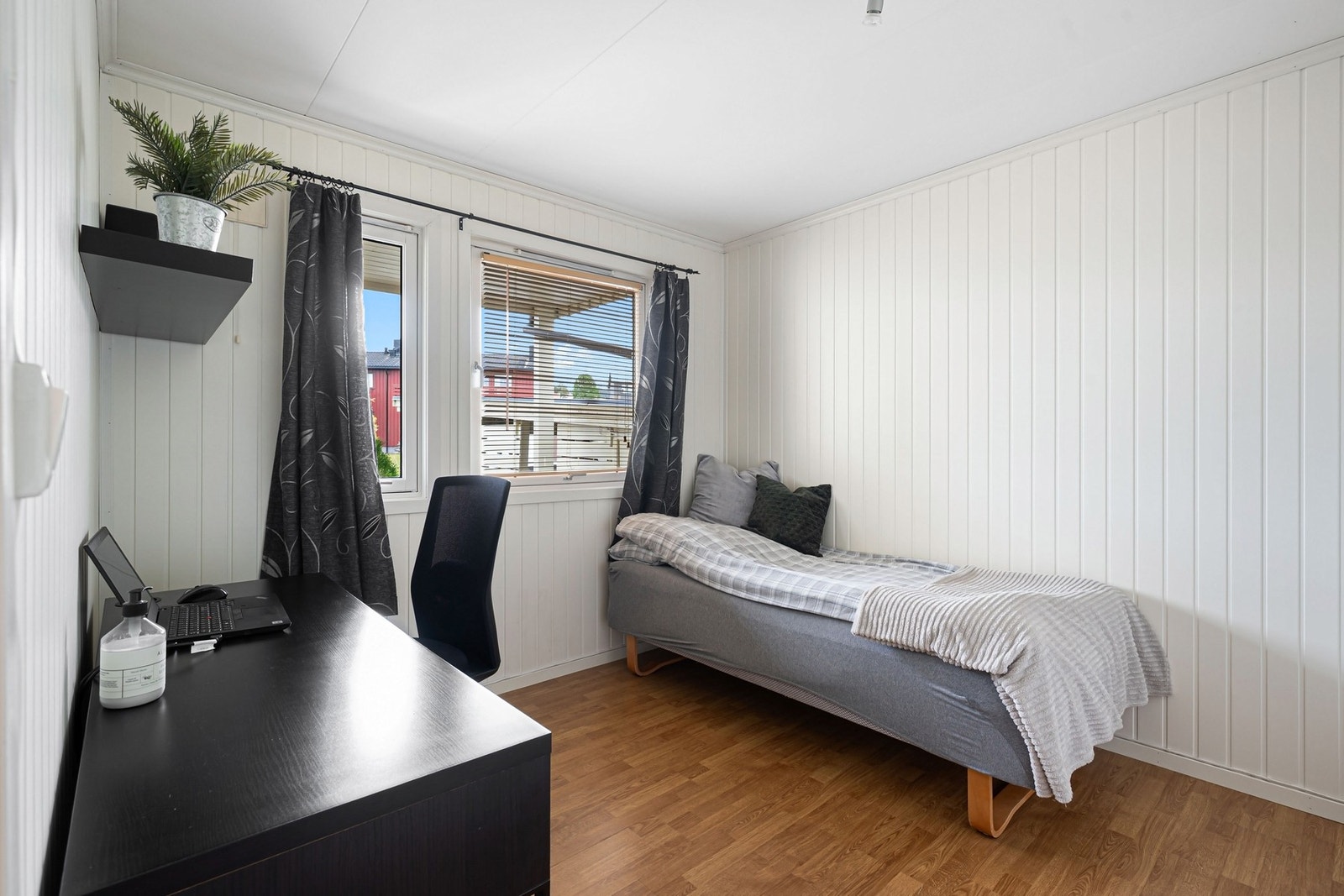 Kontor/Soverom 4 er på 10m². Galleribilde