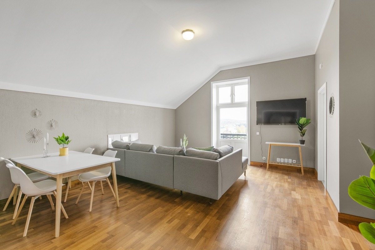 Felles stue i kollektivet, her er det to forskjellige soner Galleribilde