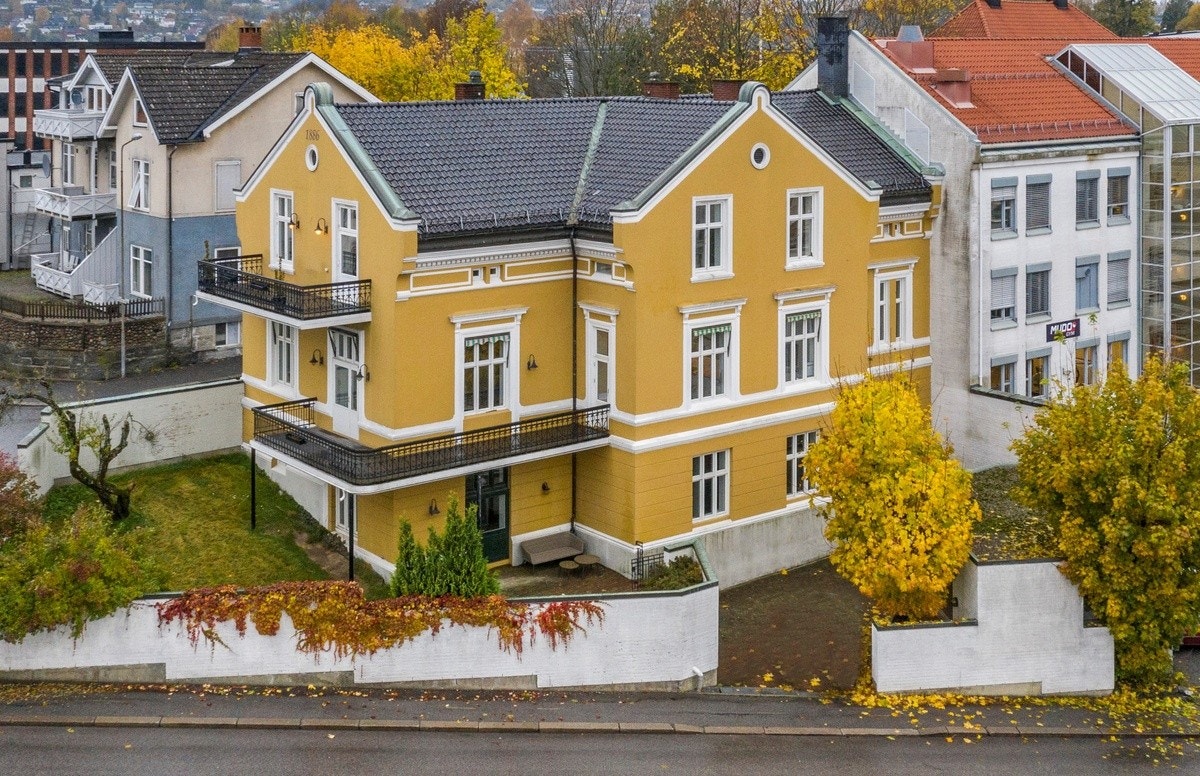Det er leiligheter i hver etasje, spør oss om mer info Galleribilde
