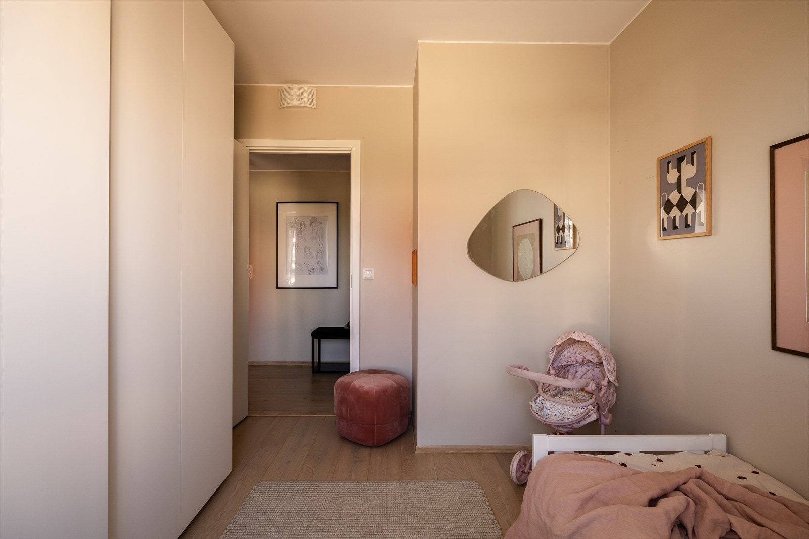 Rommet passer også fint til barnerom, gjesterom eller kontor. Galleribilde