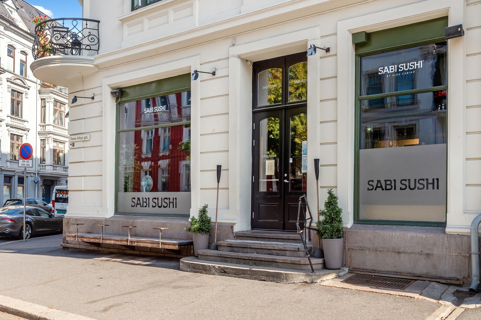 Fra boligen er det kort vei til populære handlegater og møteplasser som Bygdøy allé, Solli Plass, Aker Brygge, Tjuvholmen og Bogstadveien Galleribilde