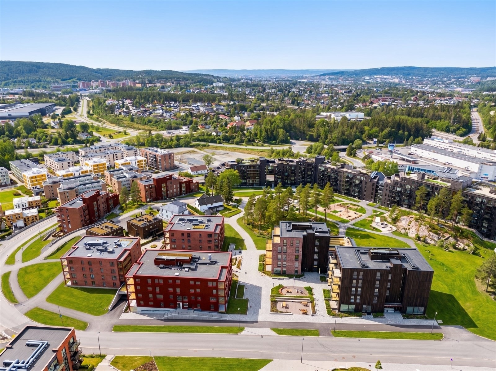 Velkommen til Snøbyen Pluss, trinn 1. Illustrasjonen er laget med KI. Avvik vil forekomme. Galleribilde