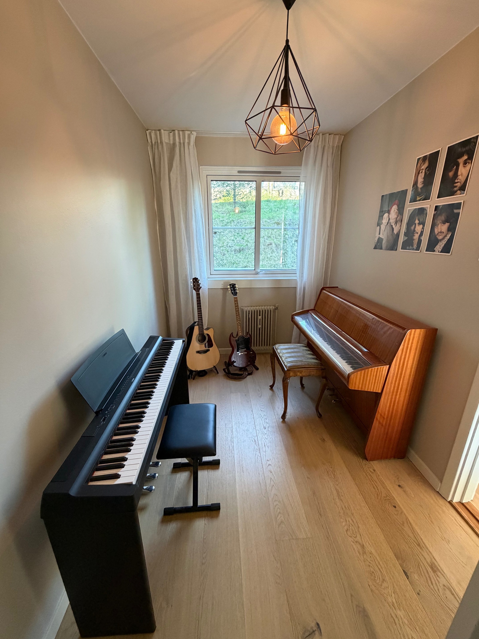 Soverom 2. Brukes i dag som hobbyrom. Galleribilde