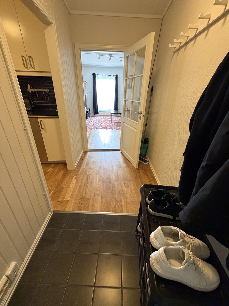 Inngangsparti, og videre inn i leiligheten Galleribilde