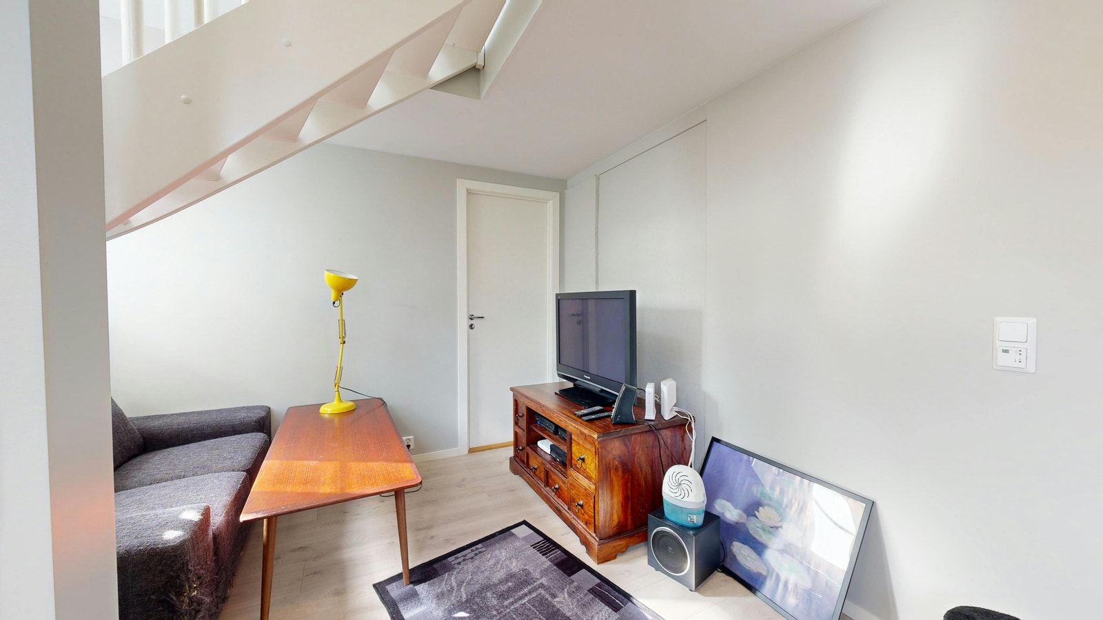 Tv-stue på 13 kvm i kjeller Galleribilde