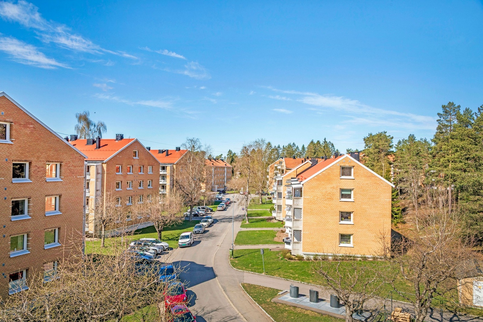 Her ligger alt til rette for at de varme dagene kan nytes med familie og gode venner! Galleribilde