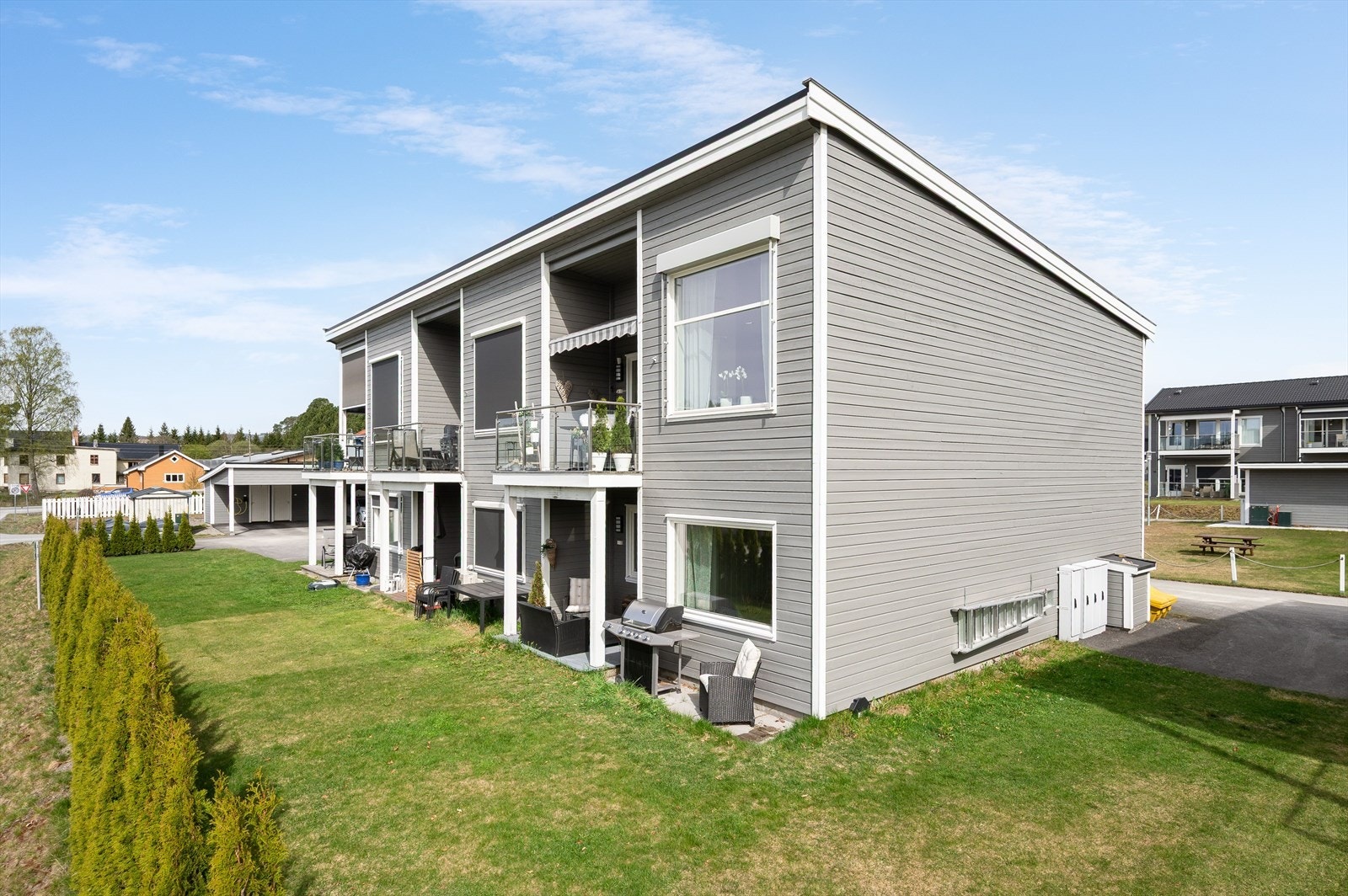 Velkommen til Øverkvernsvingen 34! Foto: Reidar Valberg / Husfoto Galleribilde