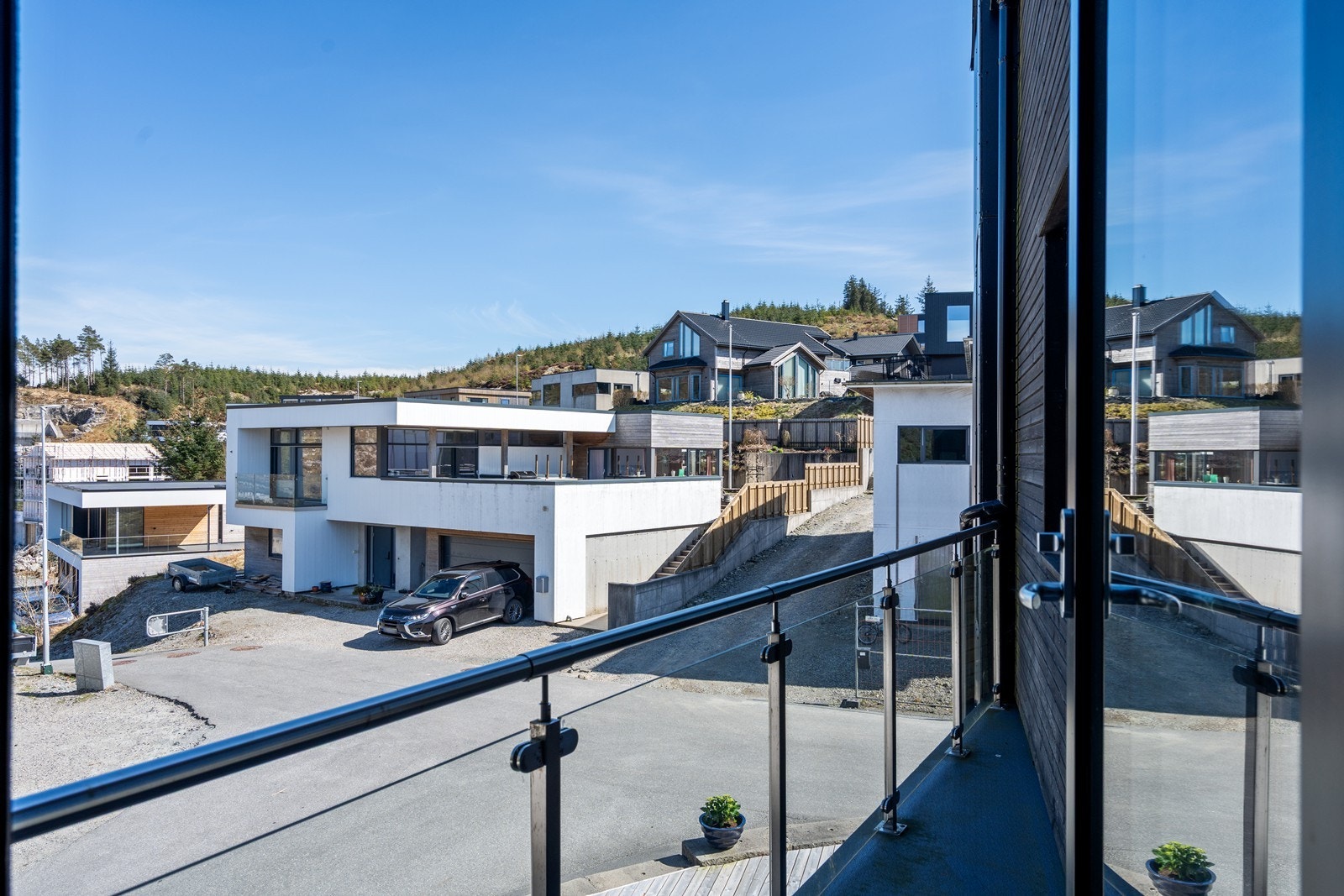 Utgang til luftebalkong Galleribilde
